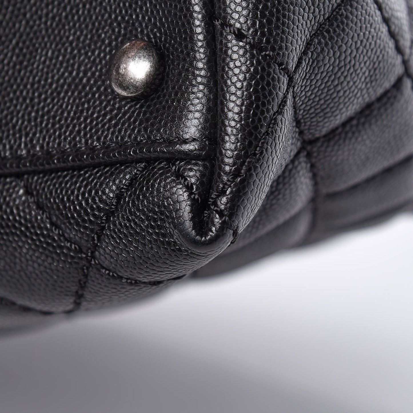 Caviar Quilted Medium Coco Handle Flap Black