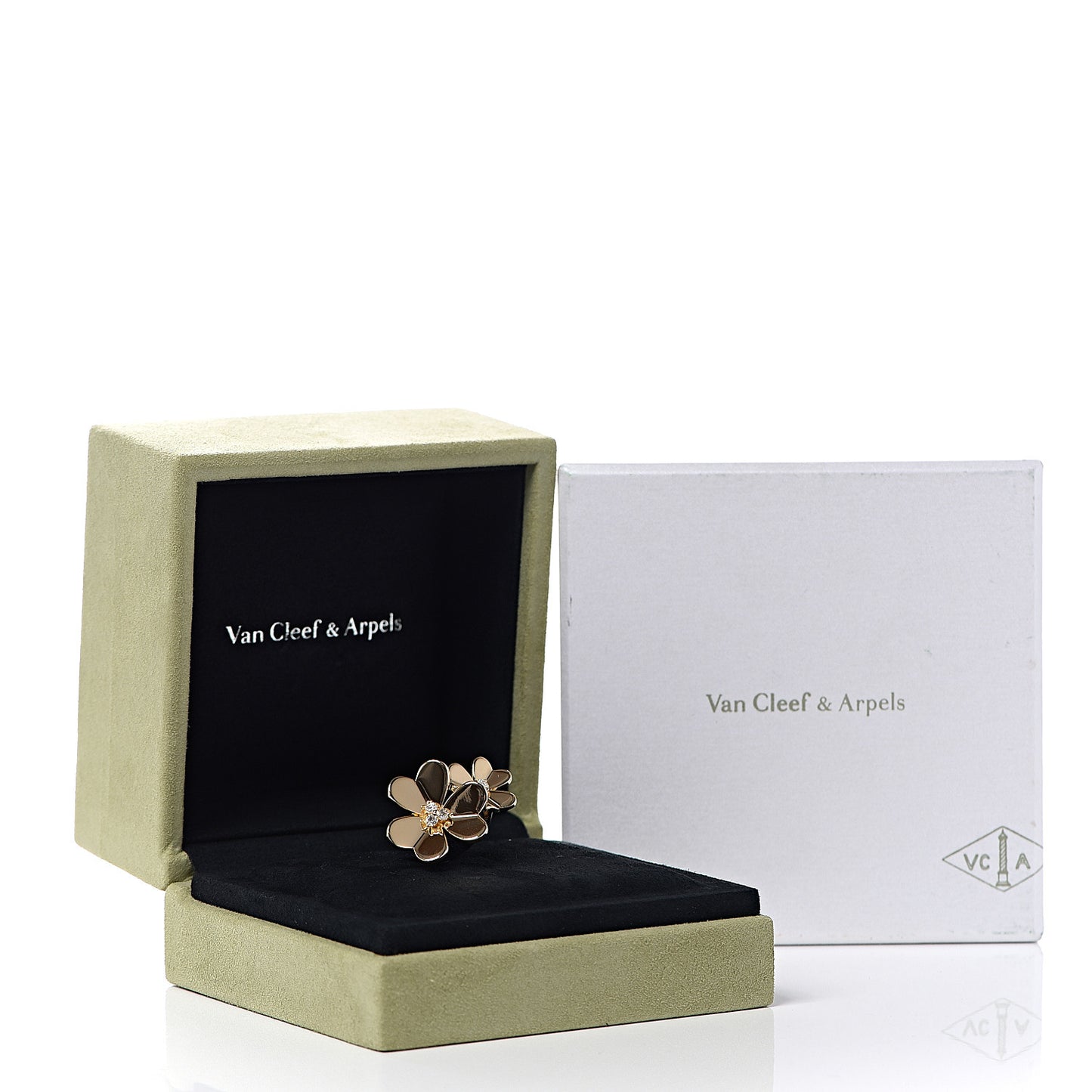 18K Yellow Gold Diamond Frivole Between The Finger Ring 48 4.5