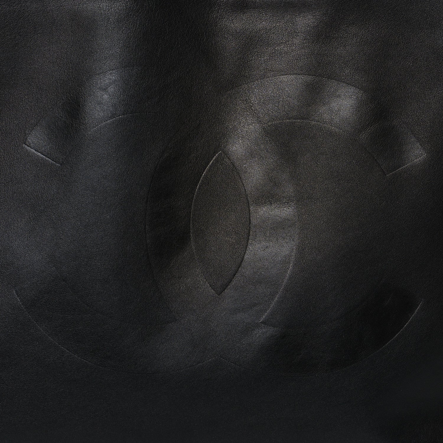 Chanel Calfskin CC Tote Black 10 of 20