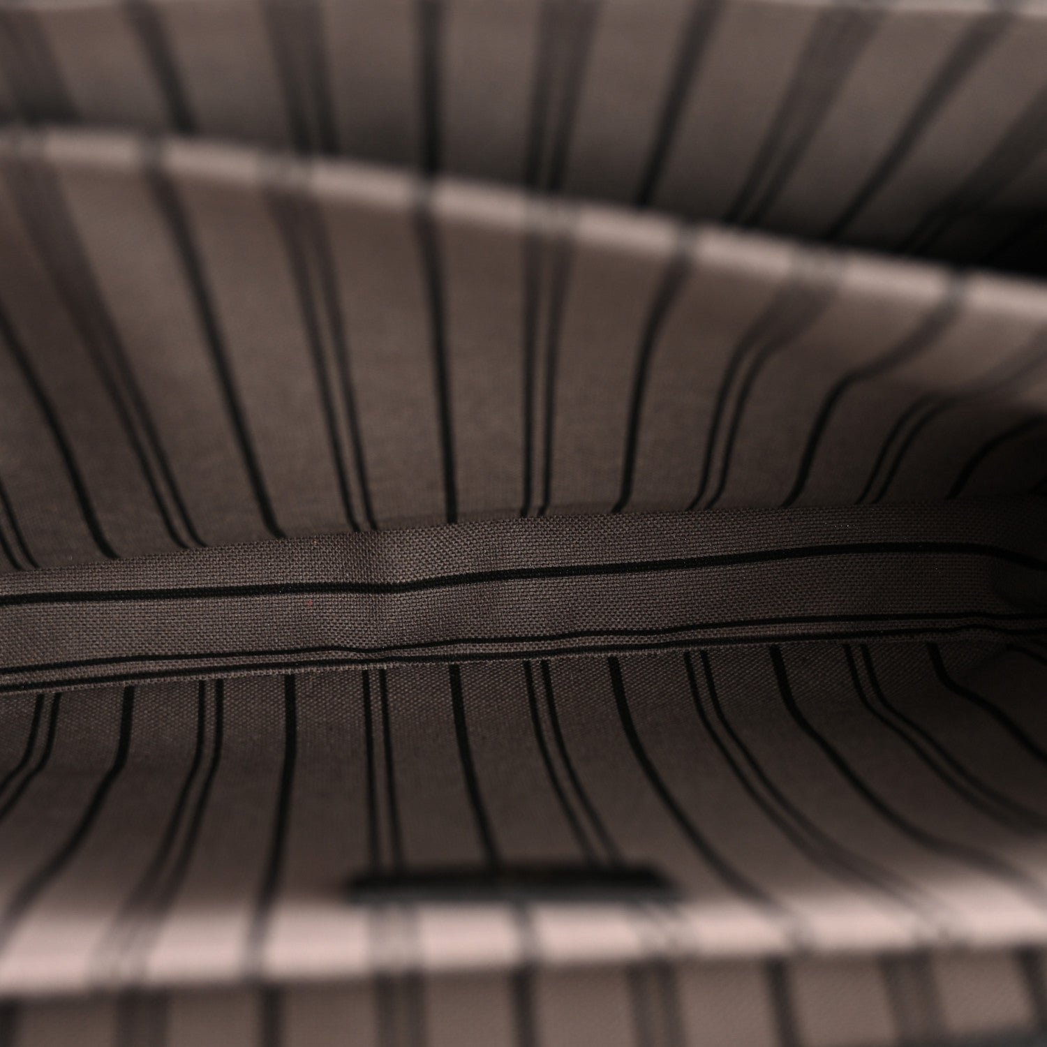 Louis Vuitton Empreinte Pochette Metis Black 5 of 10