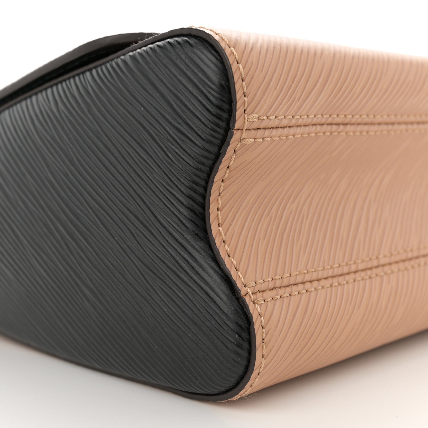 Louis Vuitton Epi Twist Shoulder Bag MM Camel 9 of 10