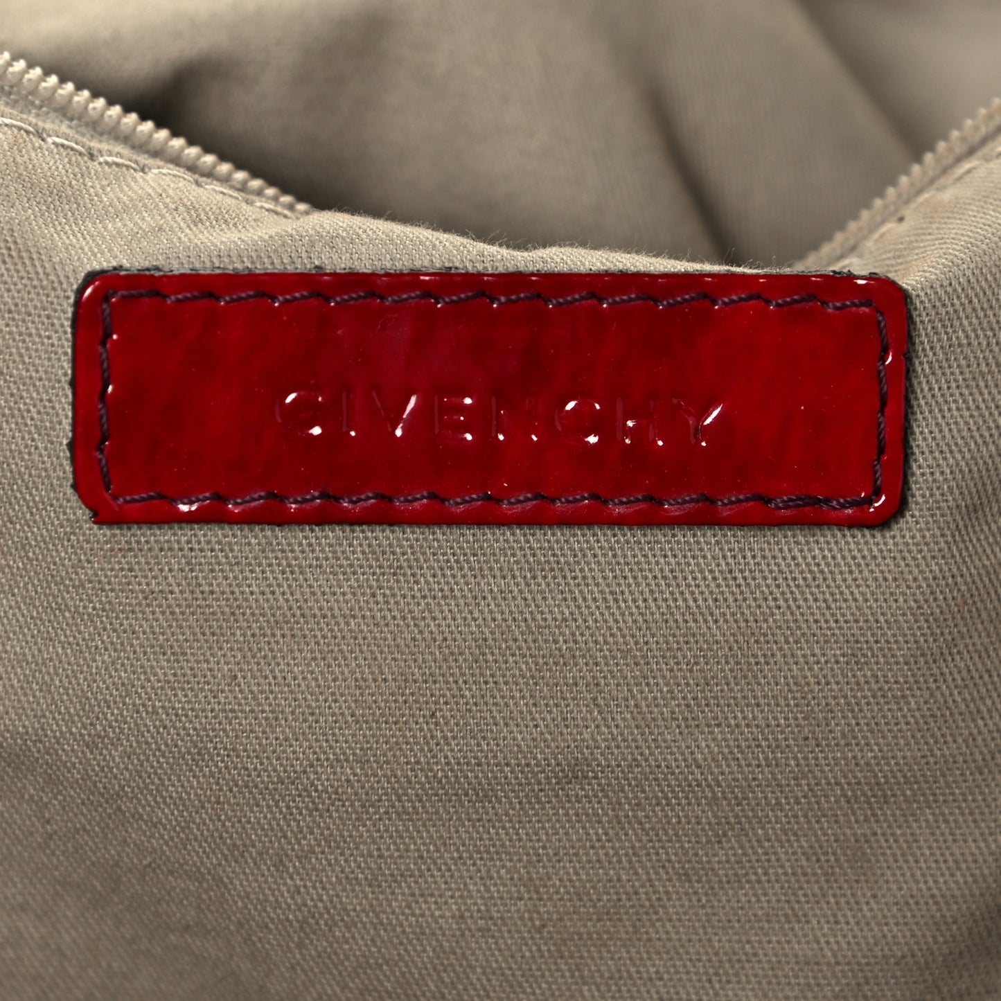 Crinkled Patent Calfskin Medium Nightingale Red