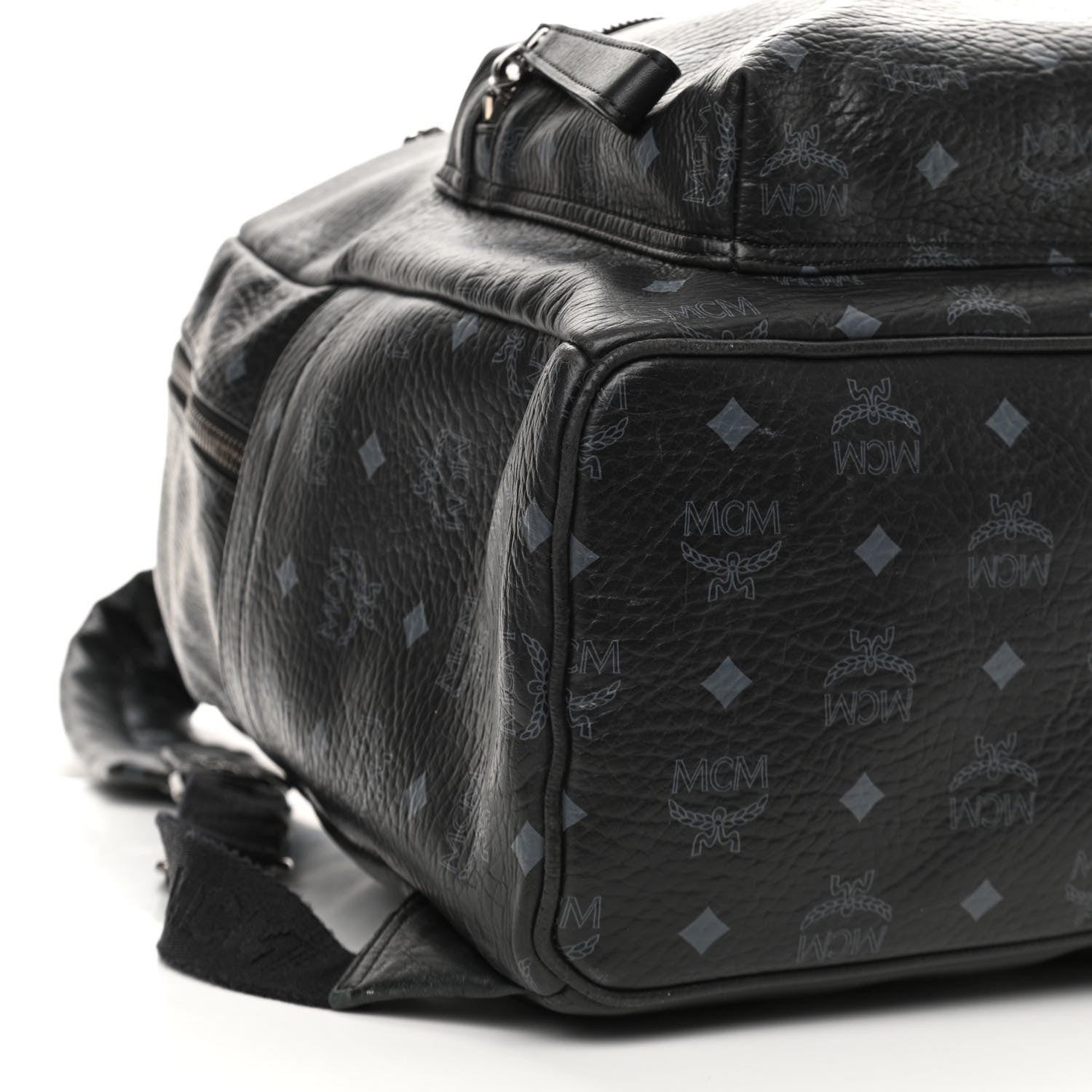 MCM Visetos Medium Sprinkle Stud Stark Backpack Black 8 of 11
