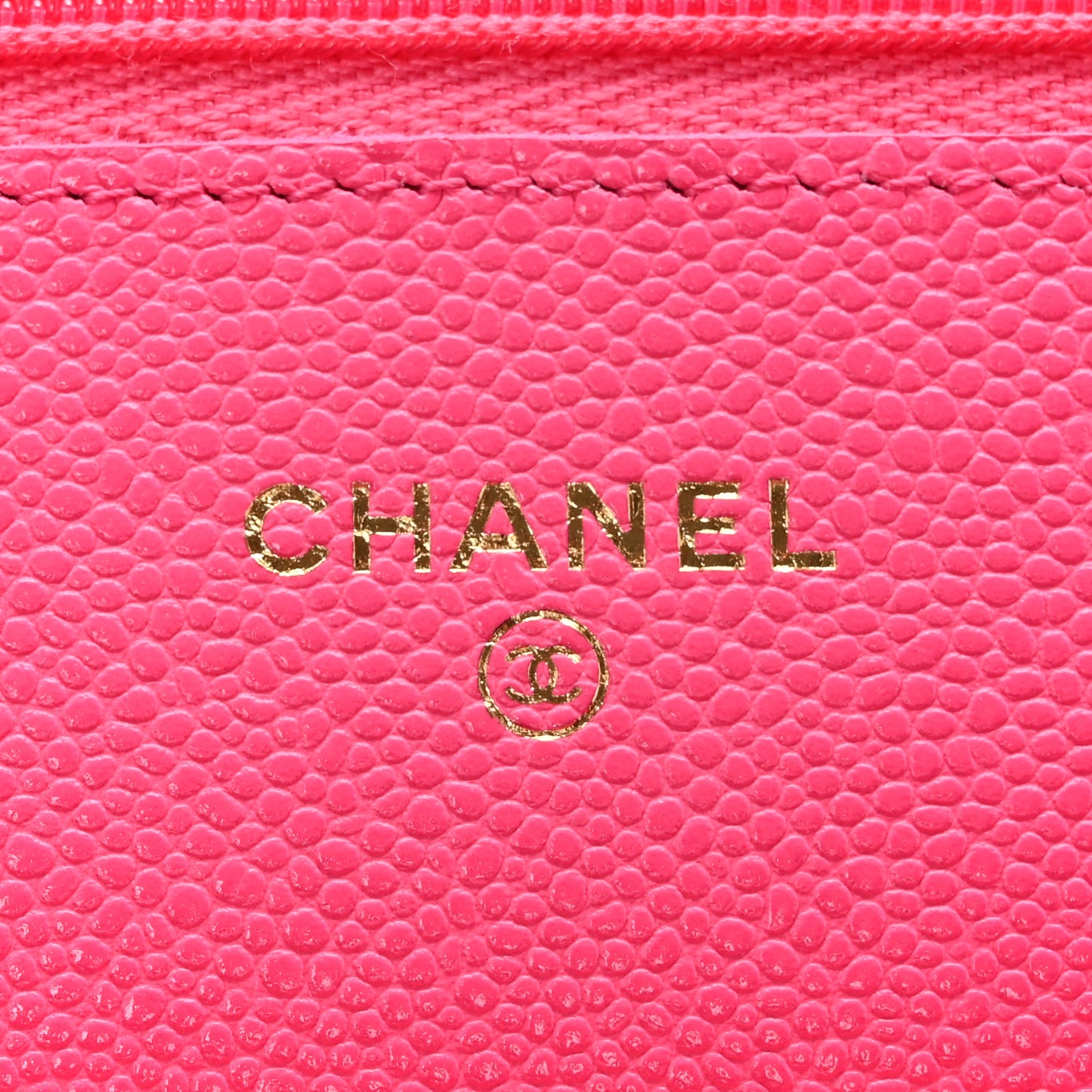 Caviar Quilted Wallet on Chain WOC Fuchsia