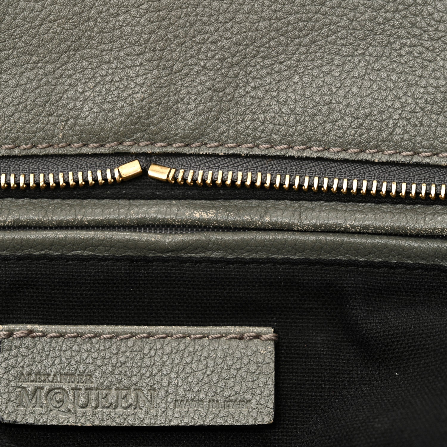 Alexander McQueen Pebbled Calfskin Large Skull Padlock Zip Around Tote Dark Grey 11 of 15