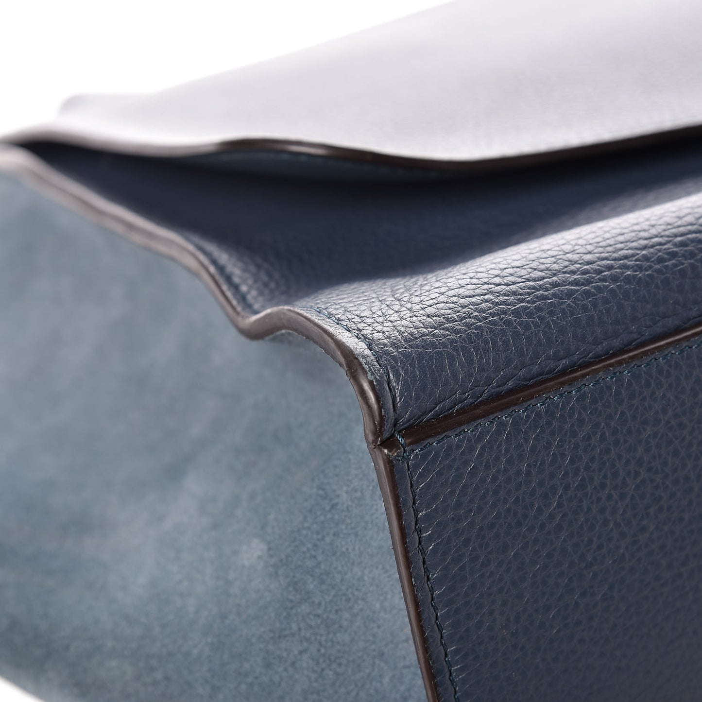 Drummed Calfskin Suede Medium Trapeze Orage