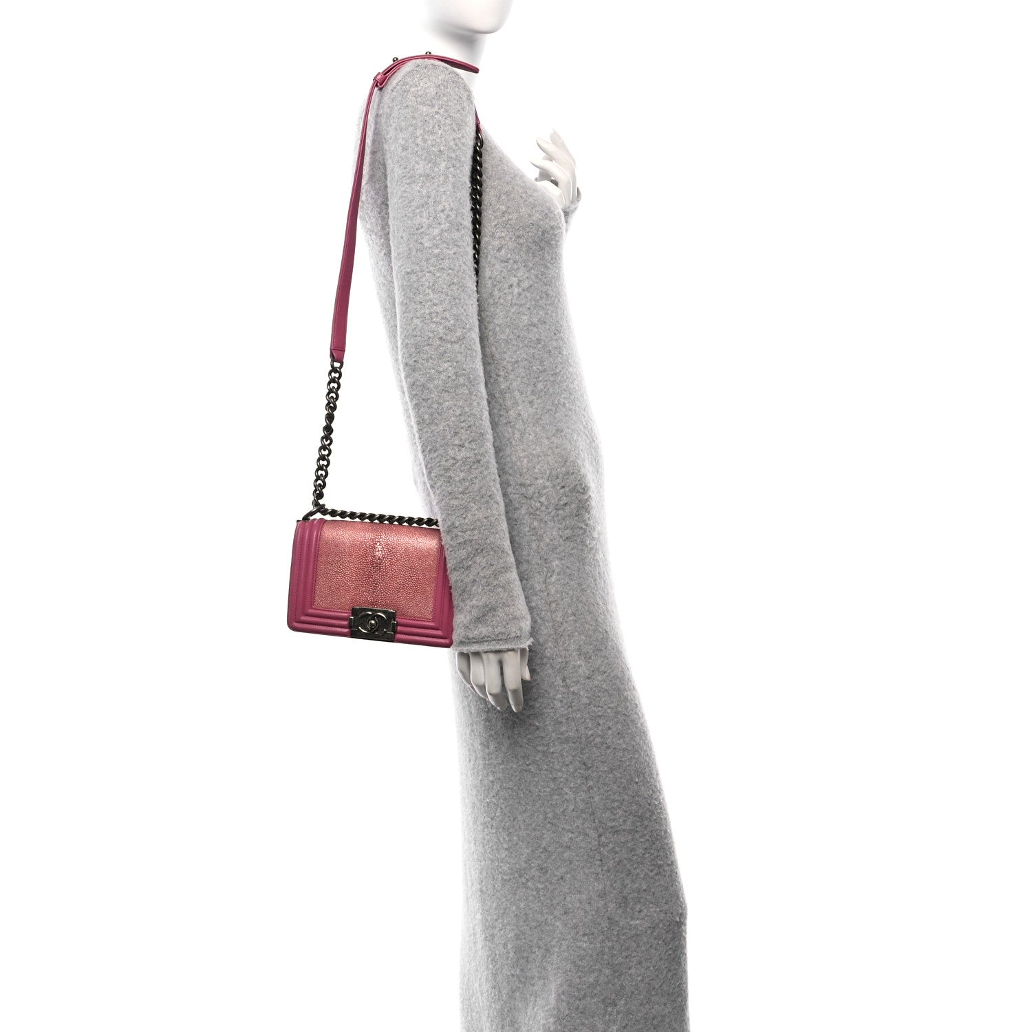 Chanel Galuchat Stingray Small Boy Flap Pink 2 of 10