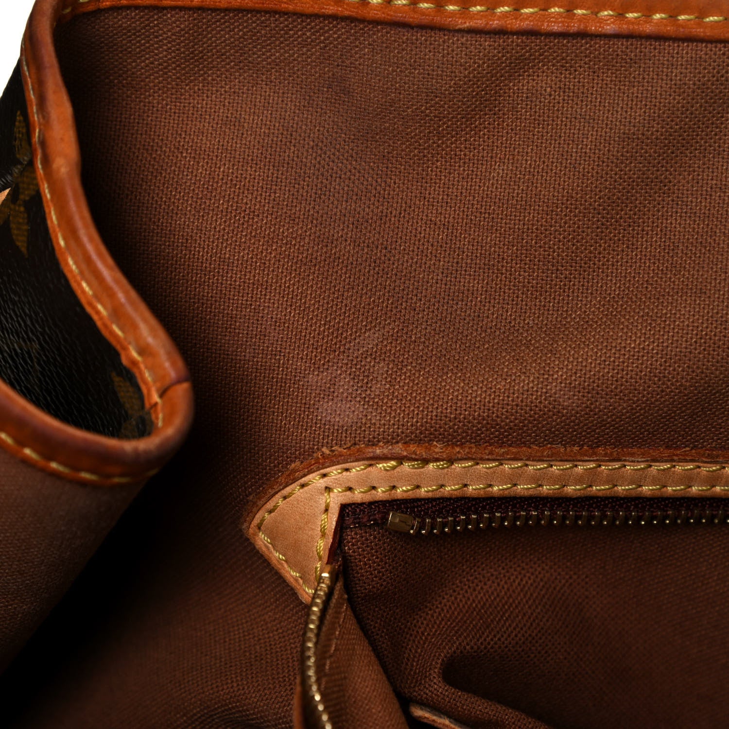 Louis Vuitton Monogram Batignolles Horizontal 13 of 16