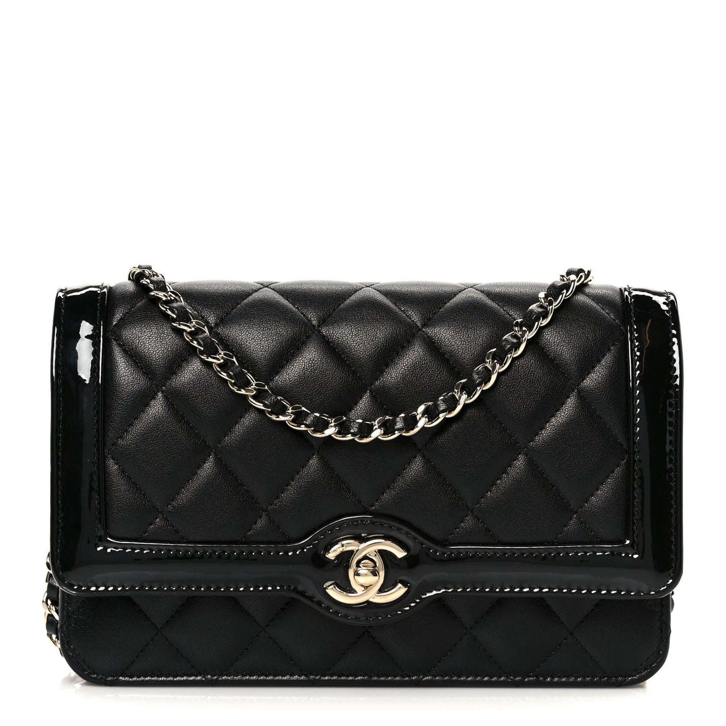 Lambskin Patent Calfskin Quilted Hold The Line CC Wallet On Chain WOC Black