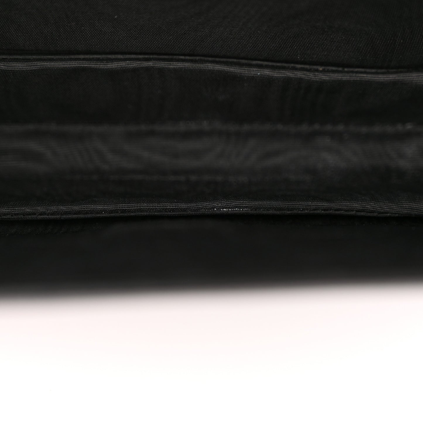 Hammered Calfskin Vara Bow Chain Flap Crossbody Black