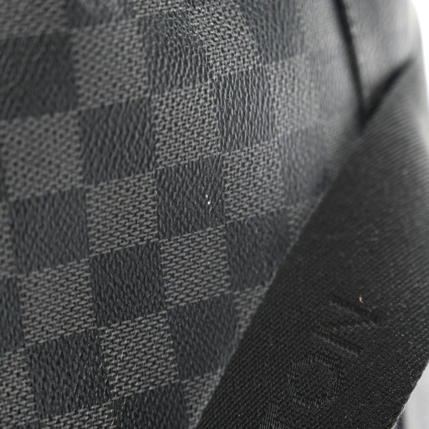 Louis Vuitton Damier Graphite Neo Eole 65 13 of 15