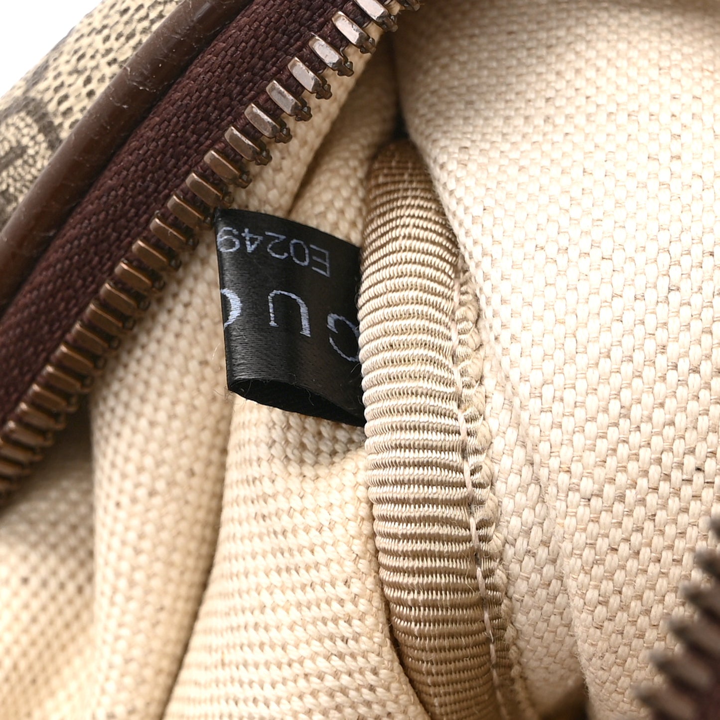 GG Supreme Monogram Courrier Belt Bag Beige New Acero