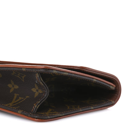 Louis Vuitton Monogram Pochette Dame 26 10 of 12