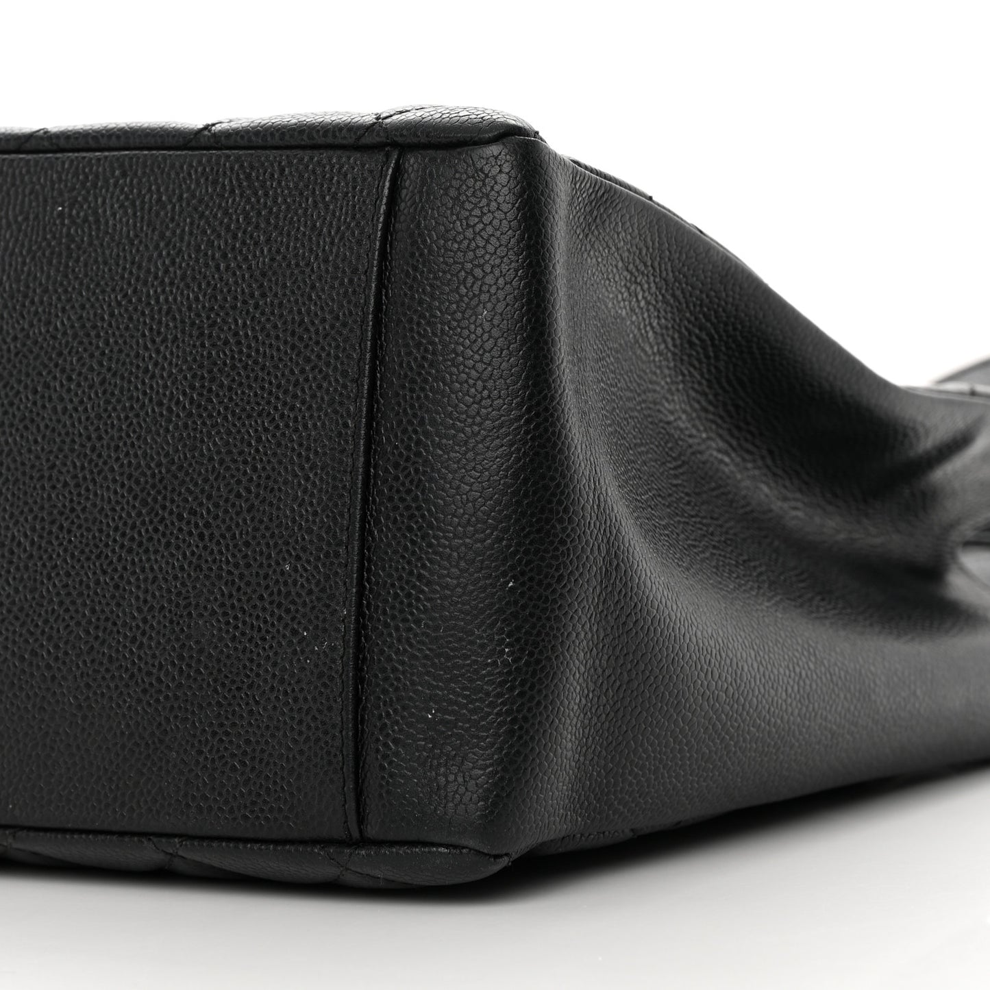Caviar Quilted Grand Shopping Tote GST Black