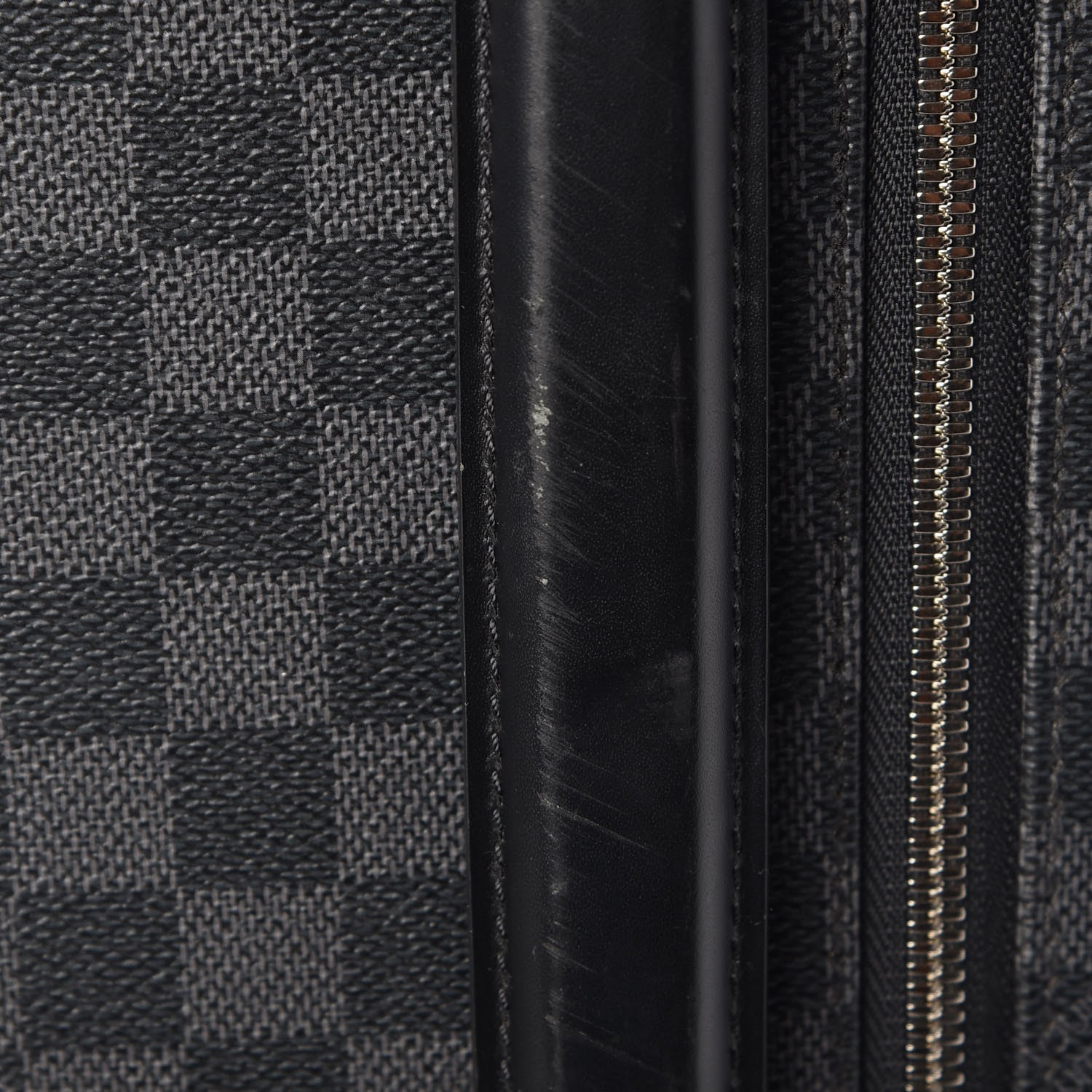 Louis Vuitton Damier Graphite Zephyr 70 18 of 20