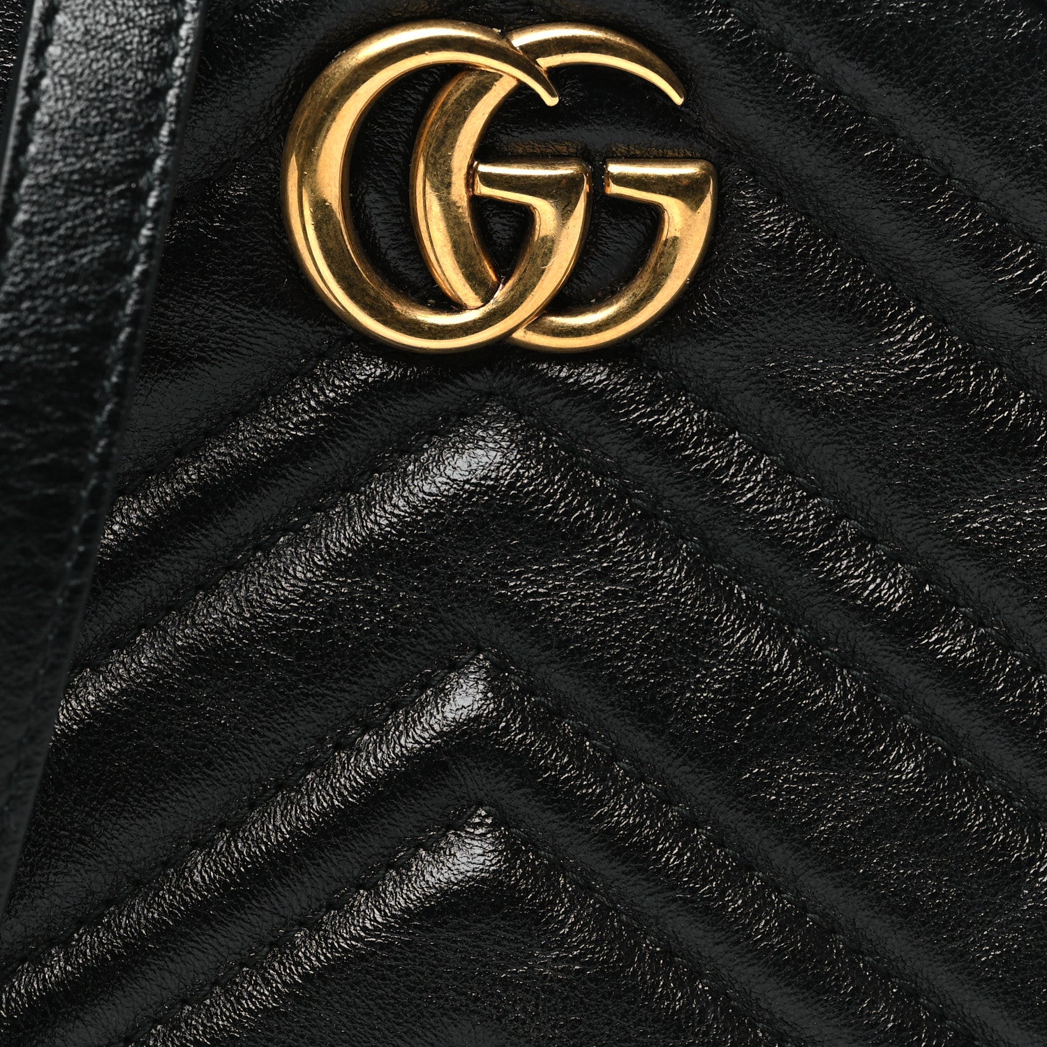 Gucci Azalea Calfskin Matelasse Heart Mini GG Marmont Round Shoulder Bag Black 8 of 11