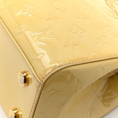 Louis Vuitton Vernis Brea MM Blanc Corail 17 of 19