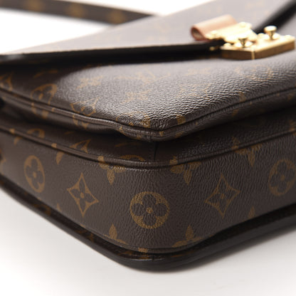 Louis Vuitton Monogram Pochette Metis 6 of 10