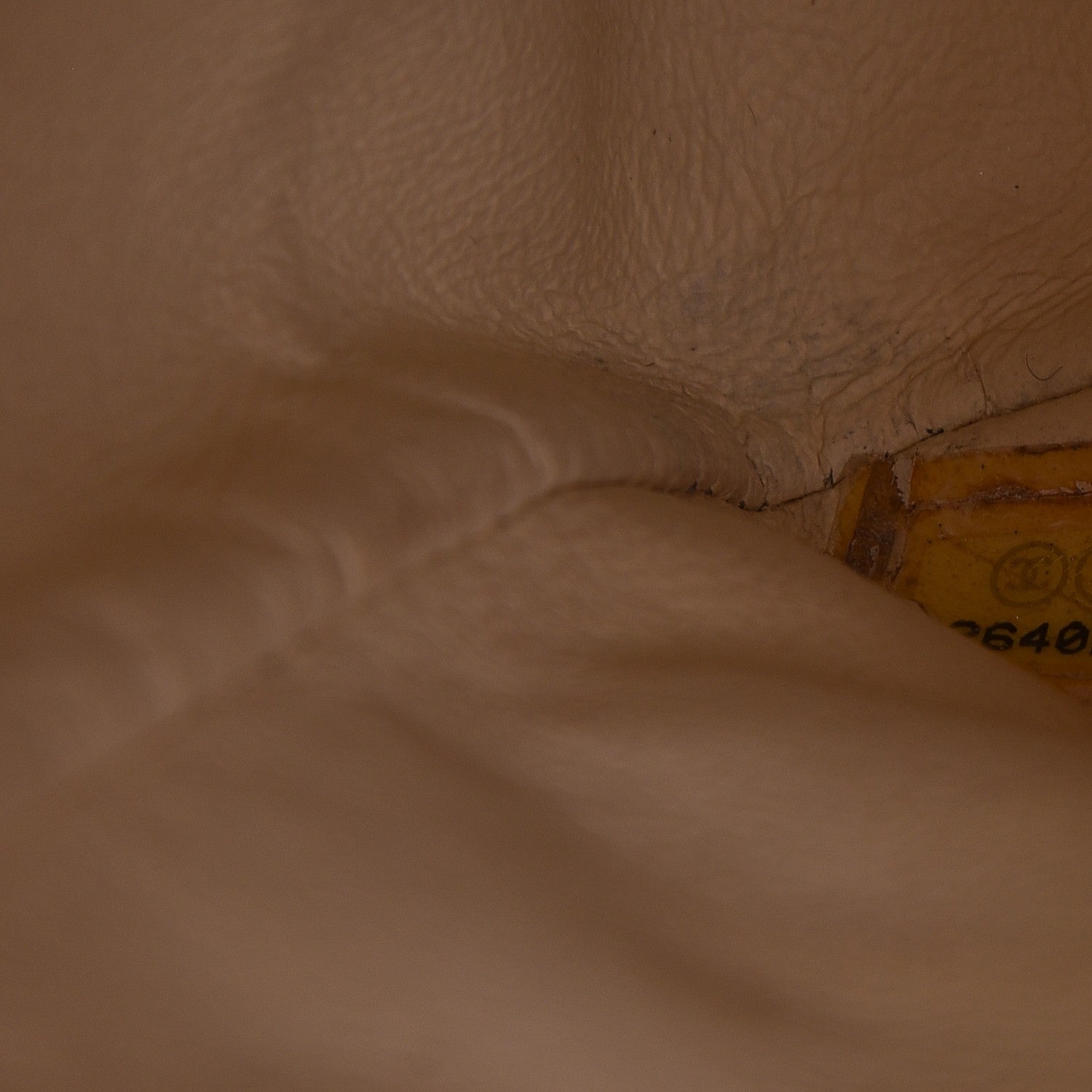 Chanel Caviar Quilted Jumbo Single Flap White 7 of 11