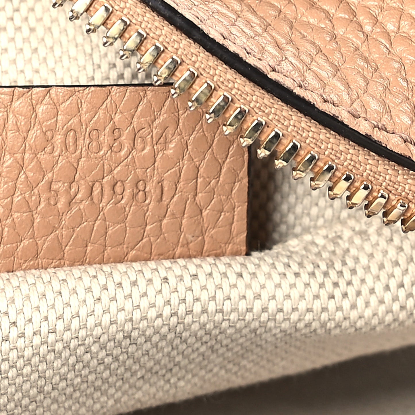 Pebbled Calfskin Small Soho Disco Bag Camelia