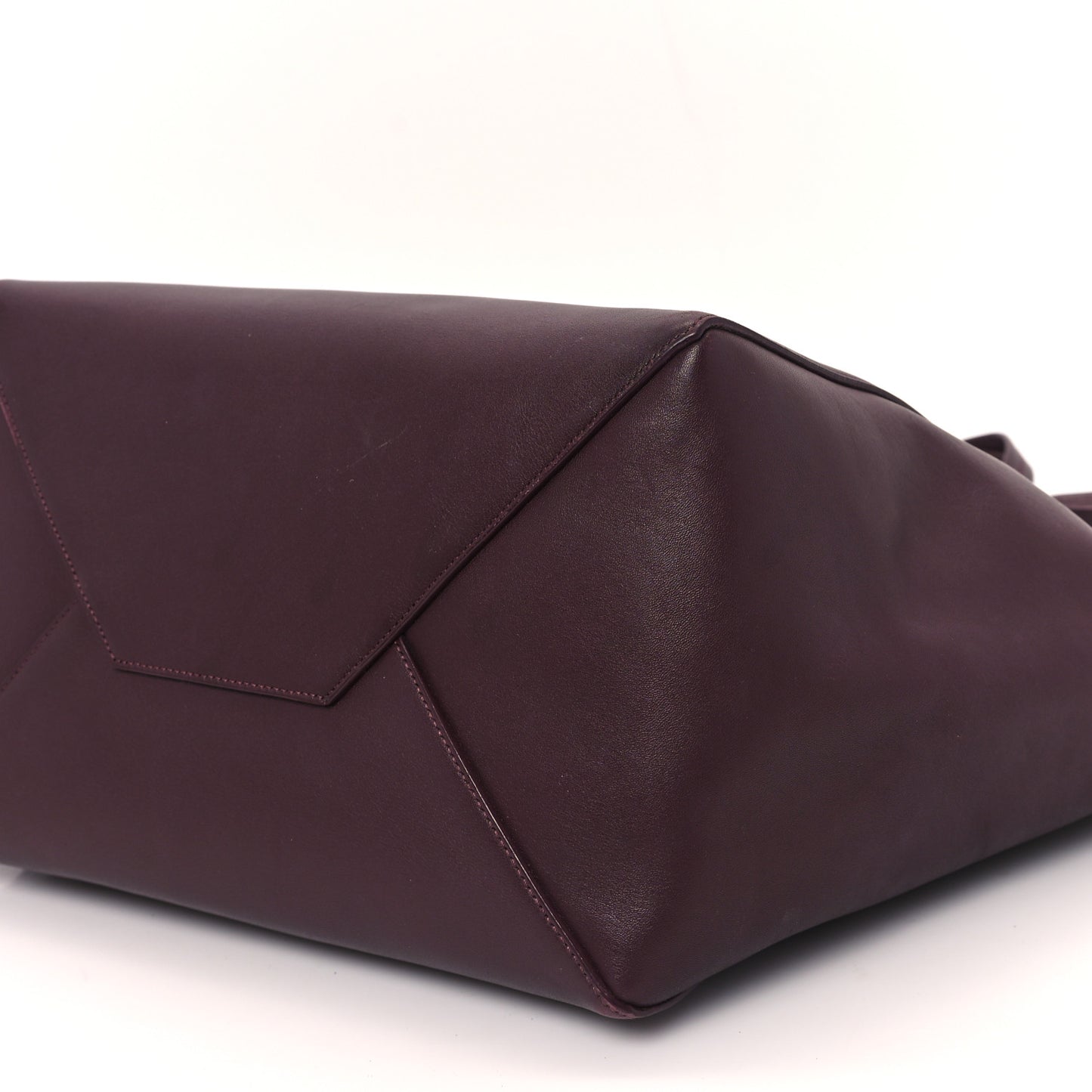 Smooth Calfskin Small Tassel Cabas Phantom Burgundy