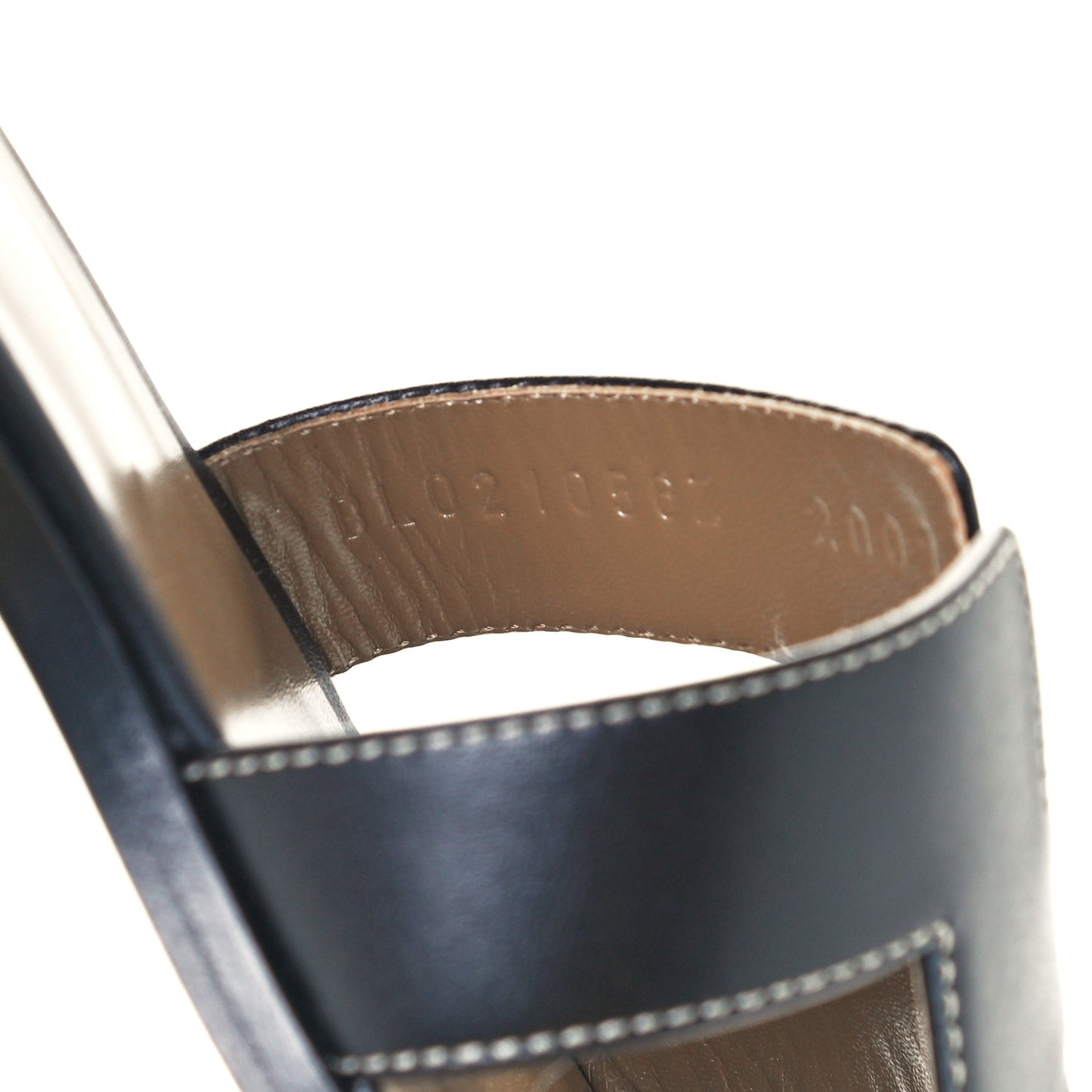 Box Calfskin Oran Sandals 38 Black