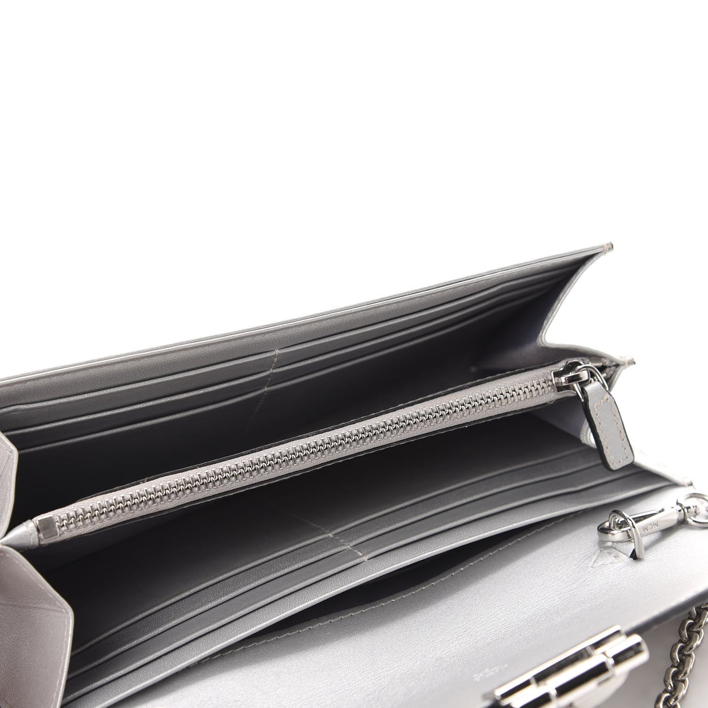 Metallic Visetos Patricia Wallet On Chain Silver