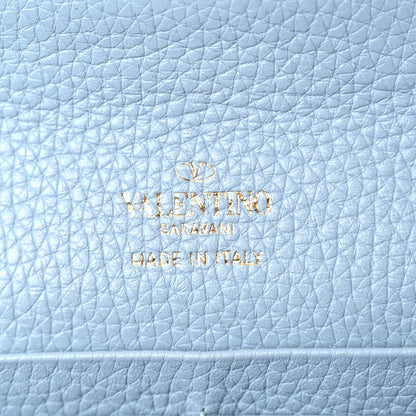 Valentino Garavani Pebbled Calfskin Rockstud Flip Lock Wallet On Chain Niagara 6 of 9