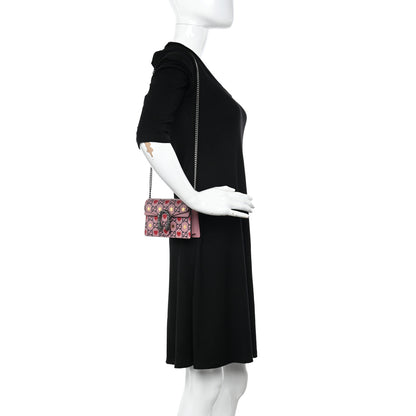 Gucci Calfskin Valentine's Day Exclusive Super Mini Dionysus Shoulder Bag 2 of 8