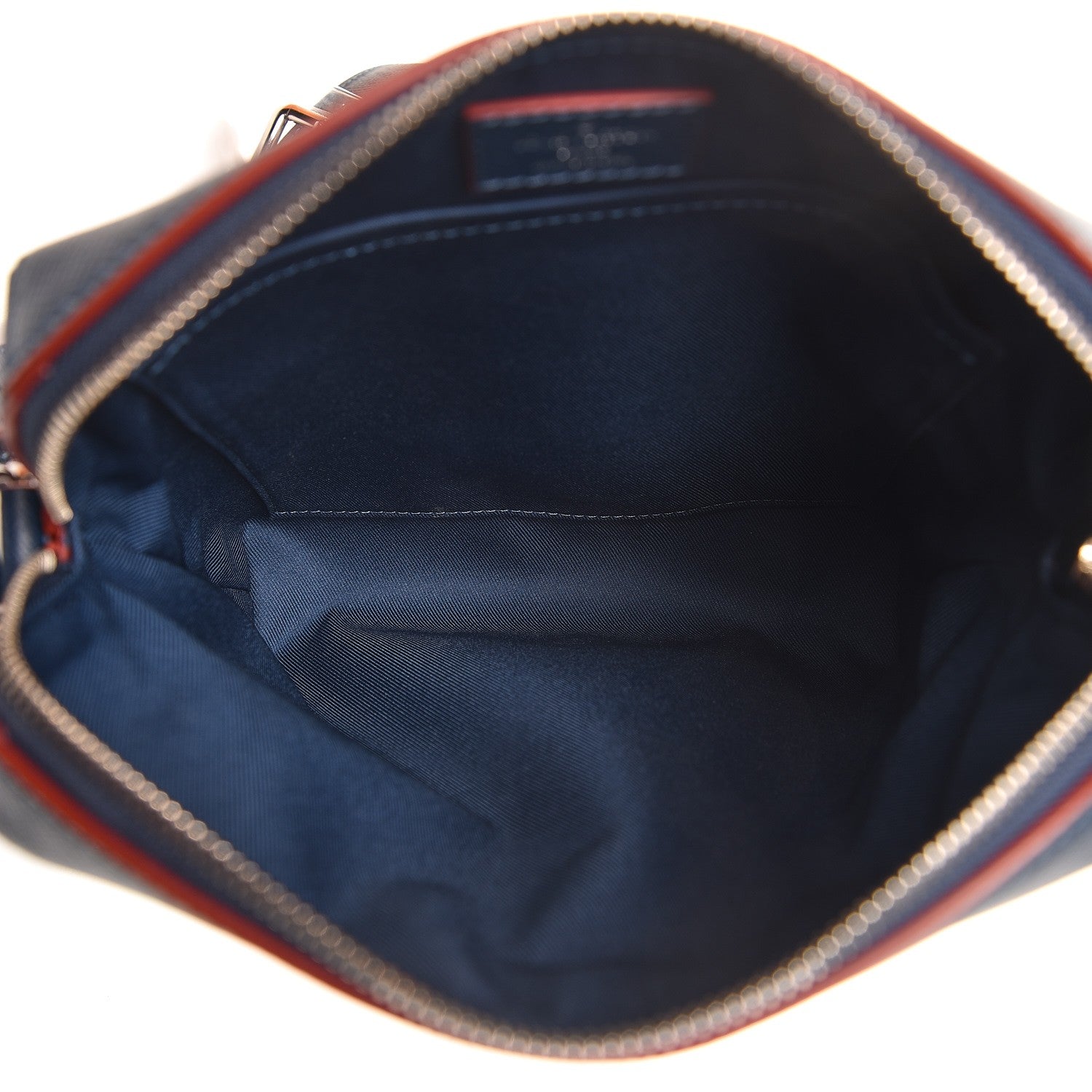Louis Vuitton Taiga Grigori Pochette Ocean 5 of 7