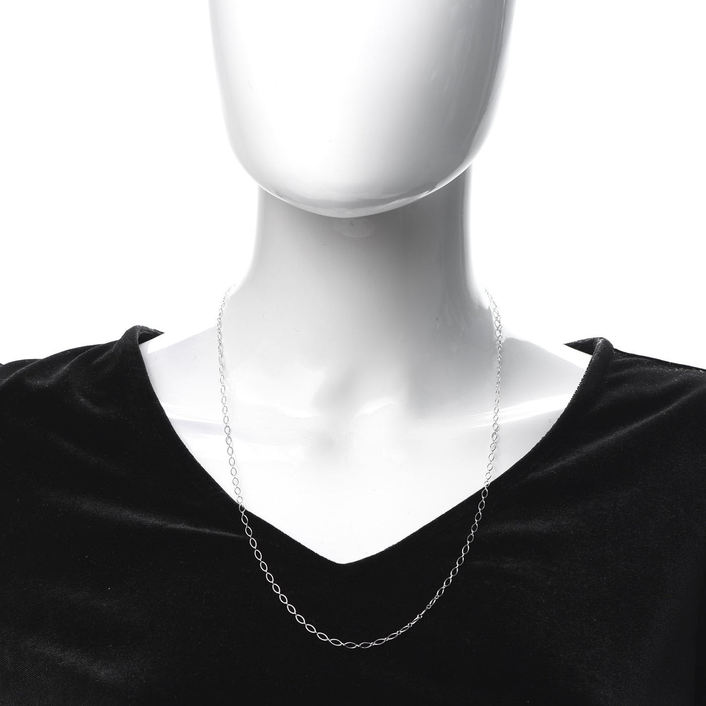 18K White Gold Oval Link Chain Necklace 24"