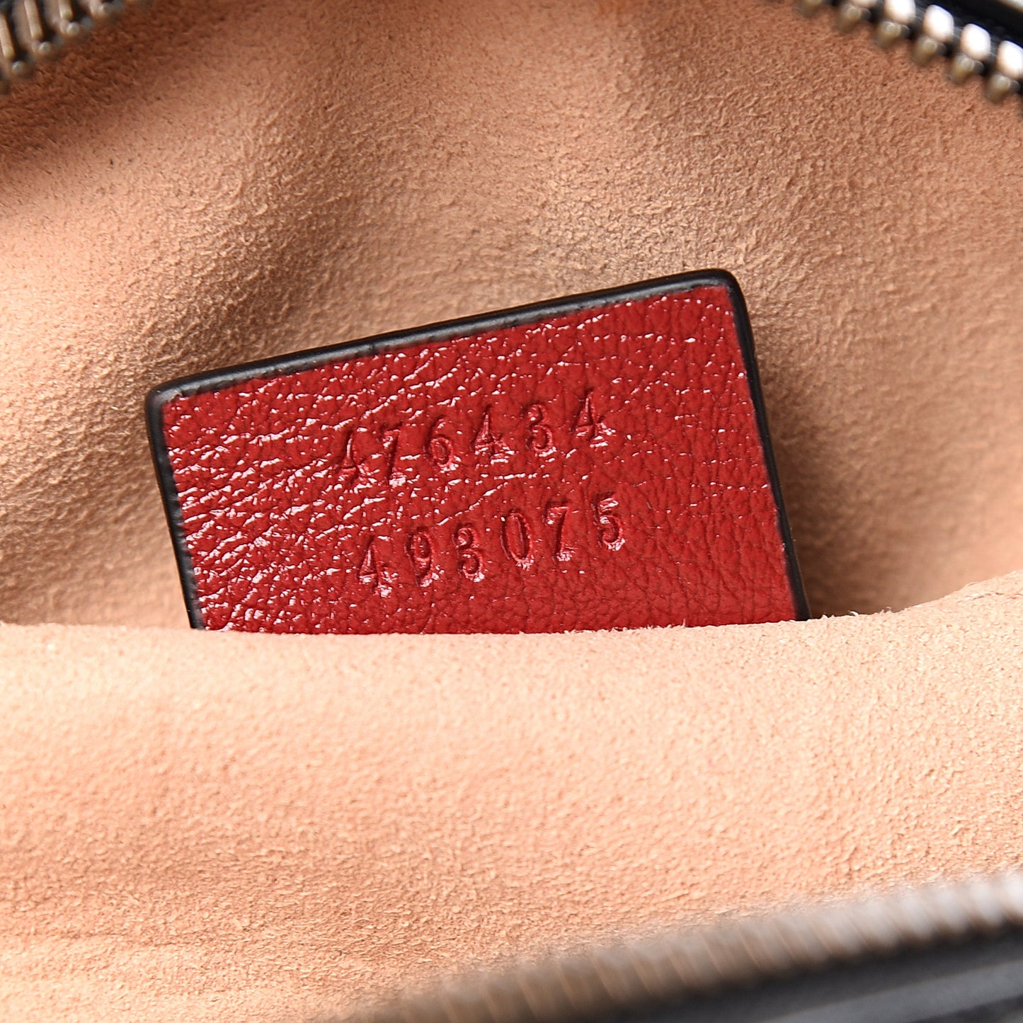 Azalea Calfskin Matelasse Diagonal Torchon GG Marmont Belt Bag 85 34 Black Romantic Cerise