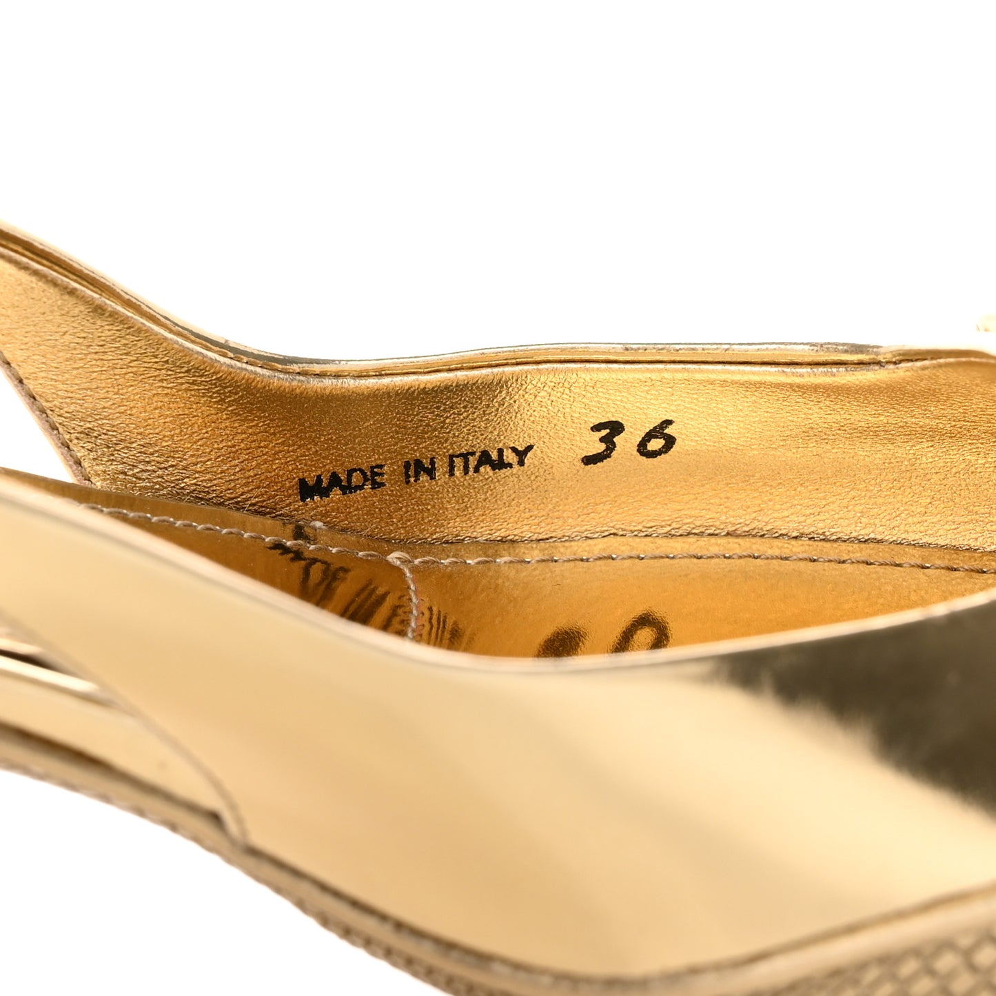 Spazzolato Triangle Logo Pointed Toe 45mm Slingback Pumps 36 Platino