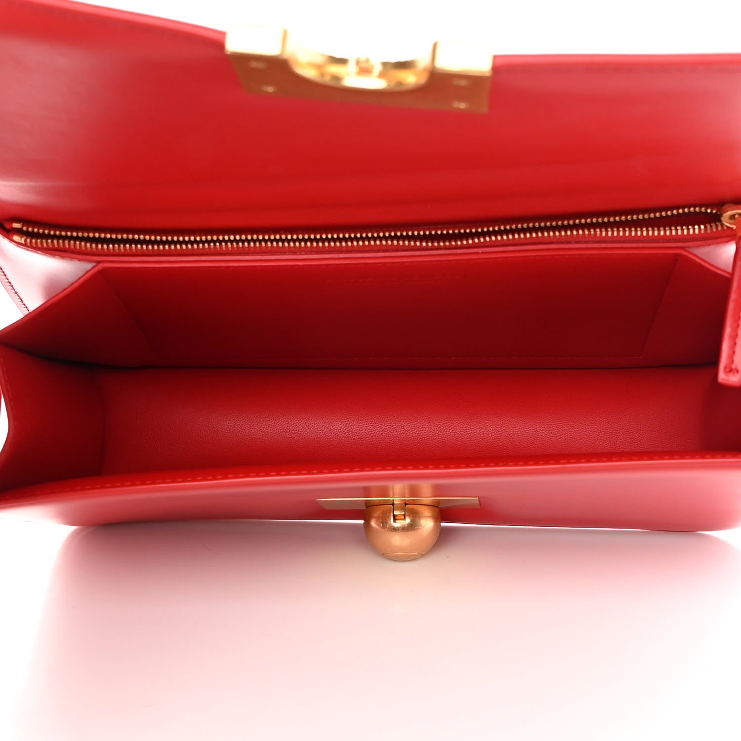 Bottega Veneta Spazzolato Calfskin Classic BV Classic Bag Bright Red 5 of 12