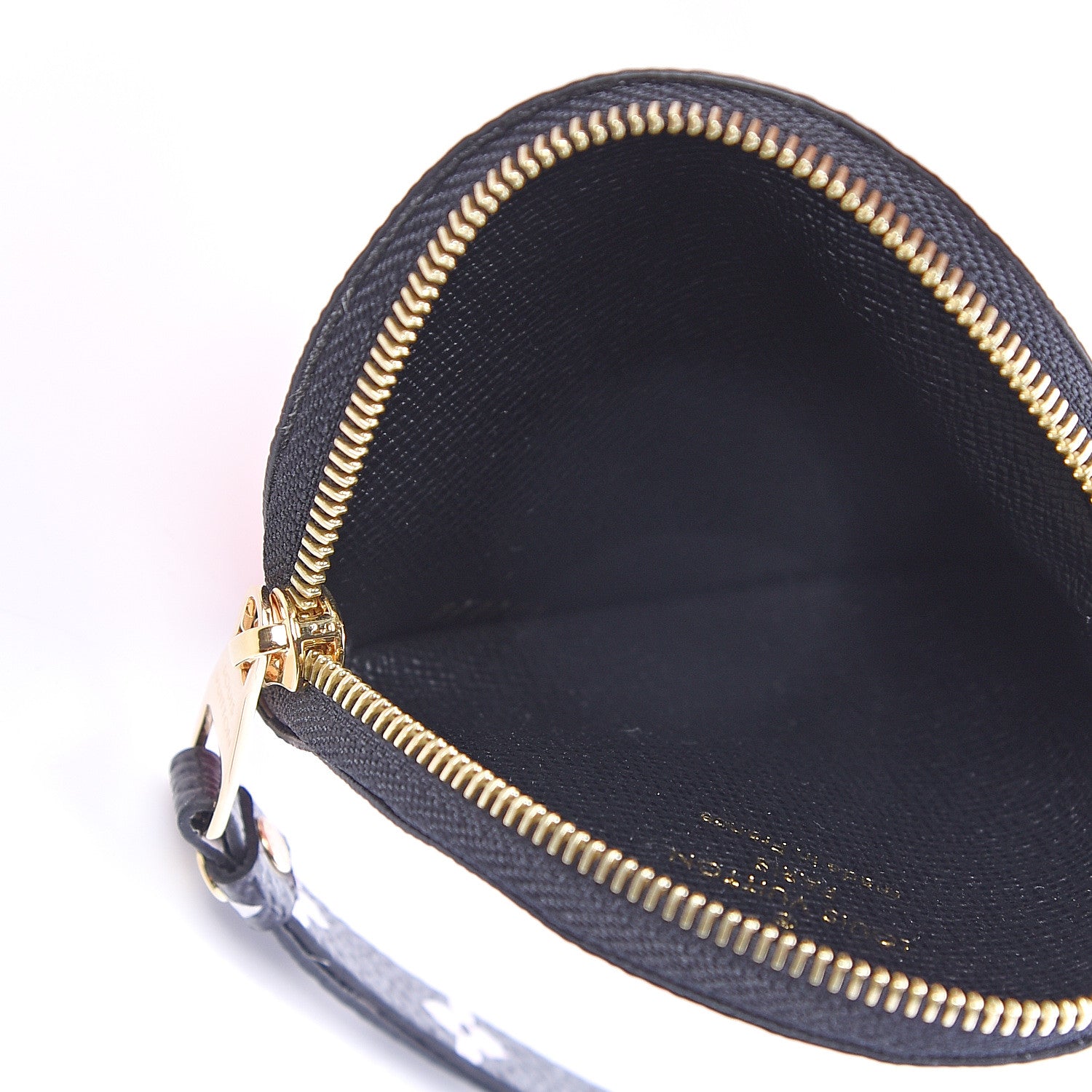 Louis Vuitton Monogram Giant Crafty Round Coin Purse Creme Rouge 4 of 5