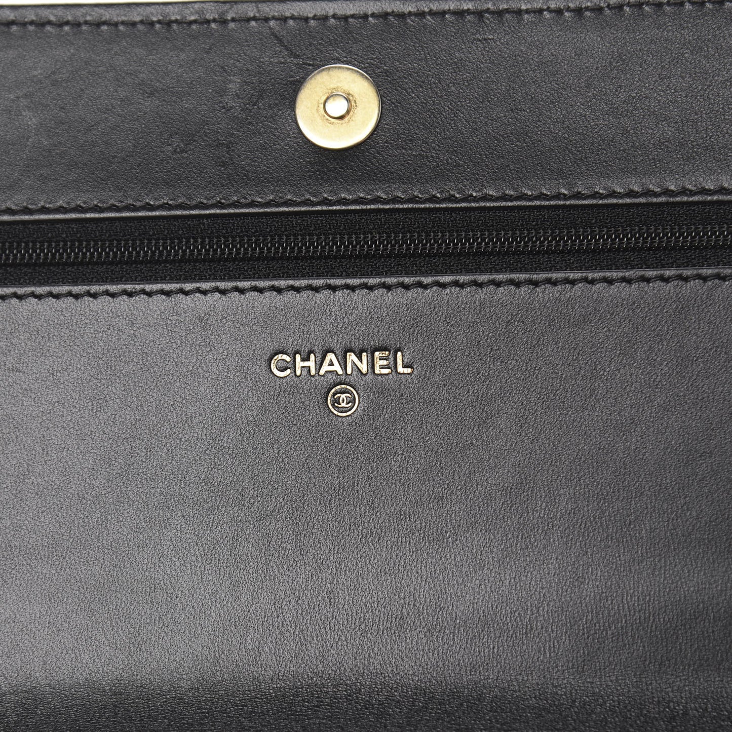 Velvet Quilted Wallet On Chain WOC Black