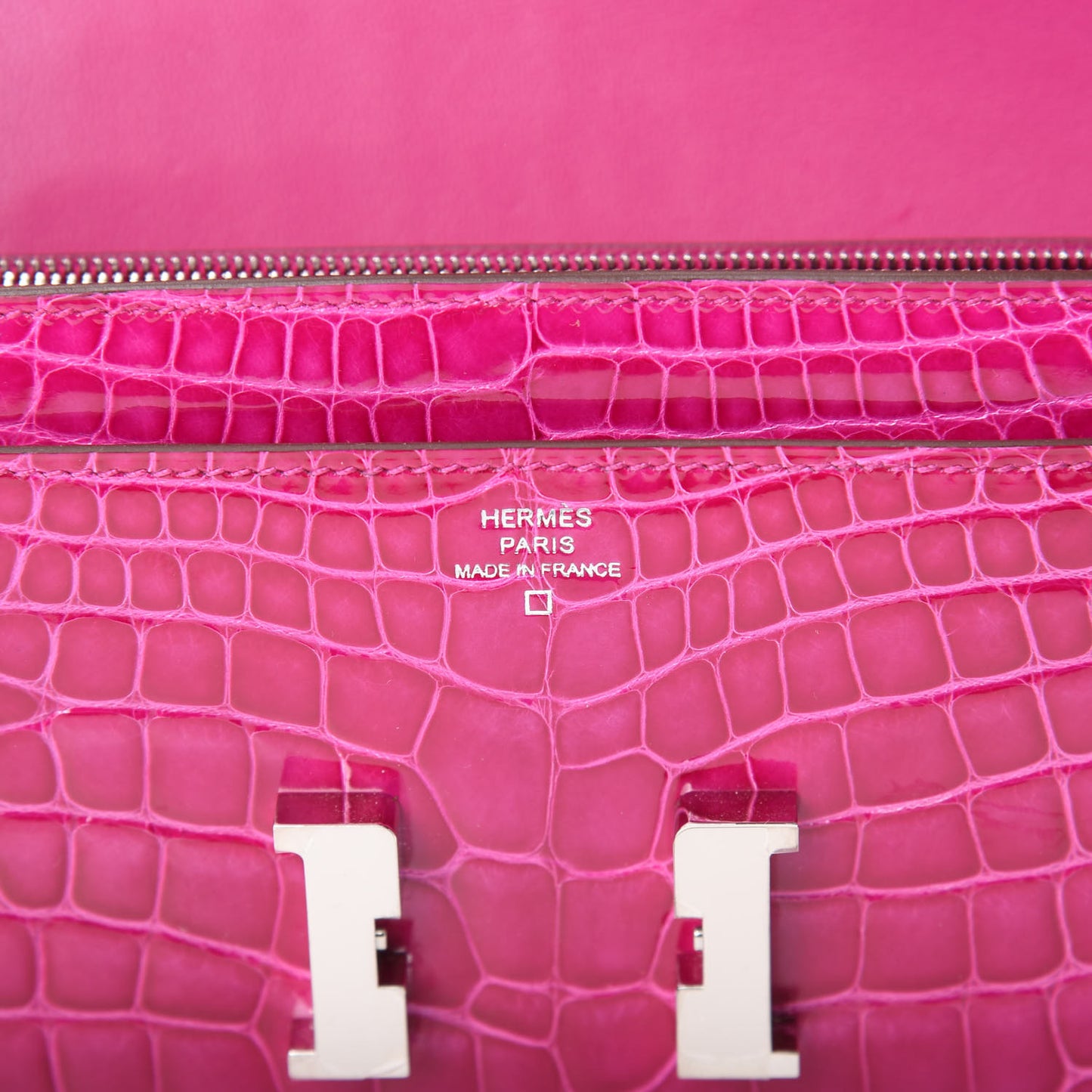 Shiny Alligator Constance Long Wallet Rose Scheherazade