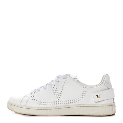 Valentino Garavani Calfskin Womens Backnet Sneakers 37.5 White 1 of 20