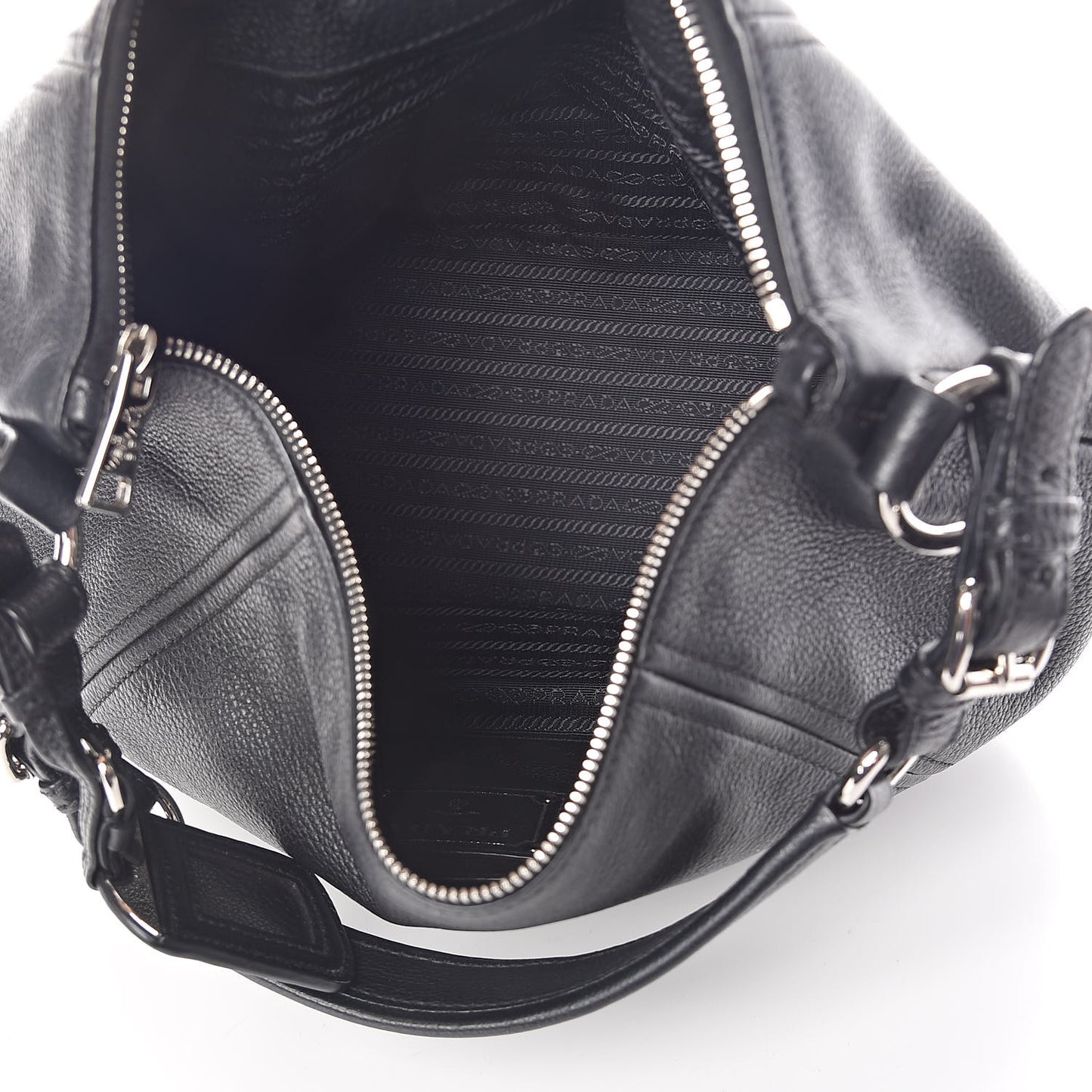 Vitello Phenix Hobo Black
