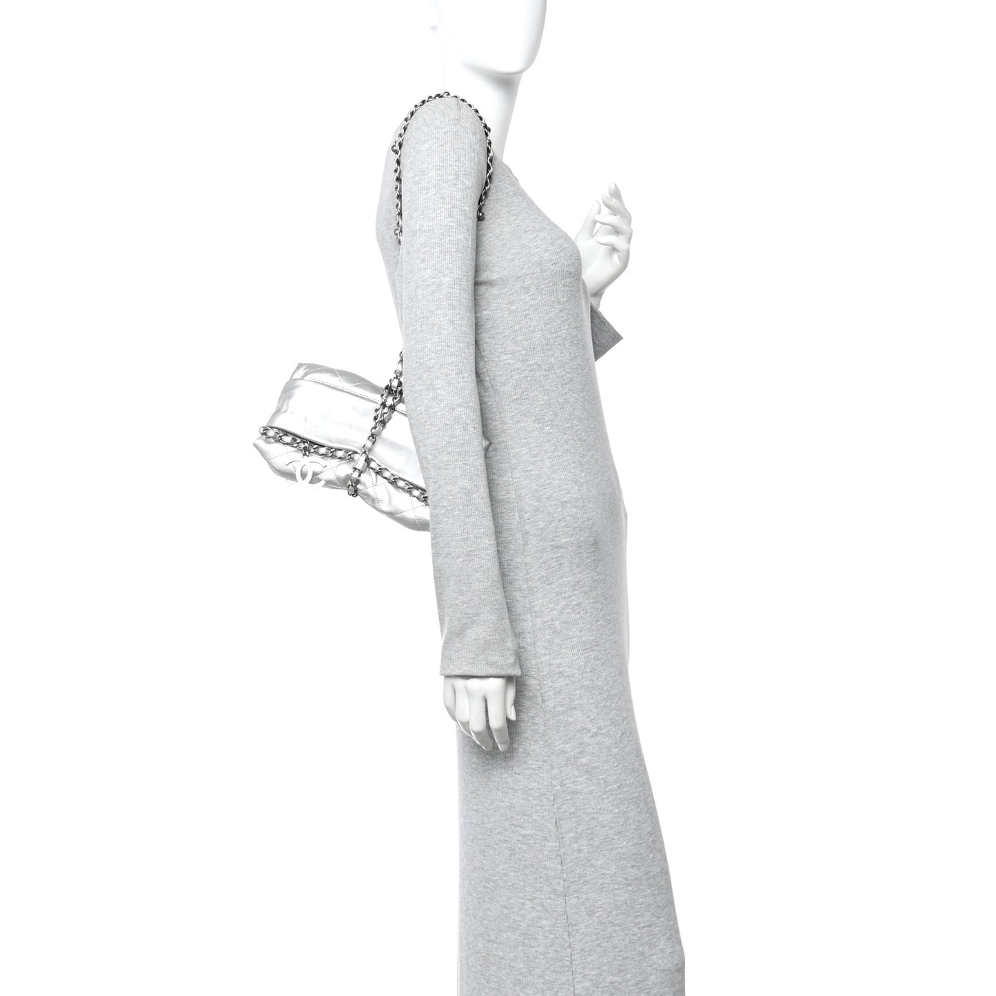 Metallic Calfskin Quilted Baluchon Silver