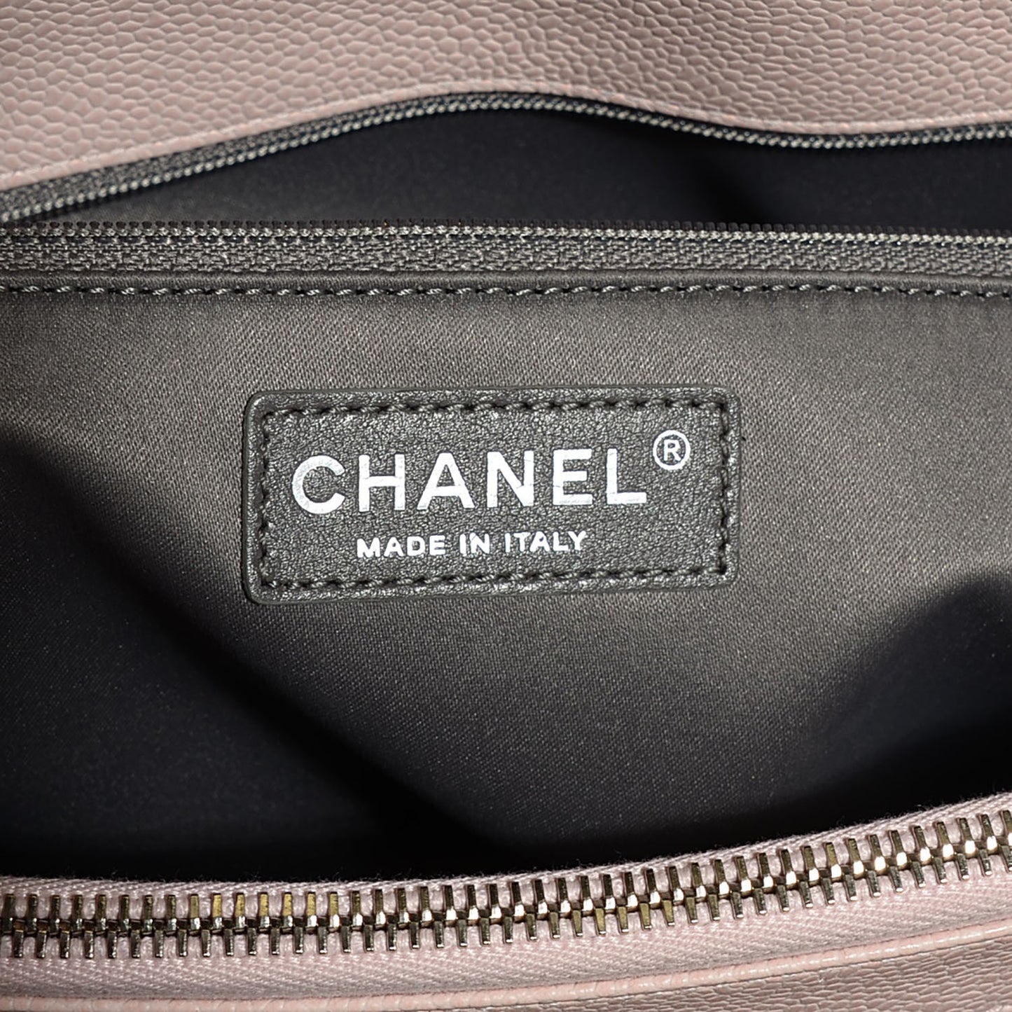 Caviar Grand Shopping Tote GST Light Pink