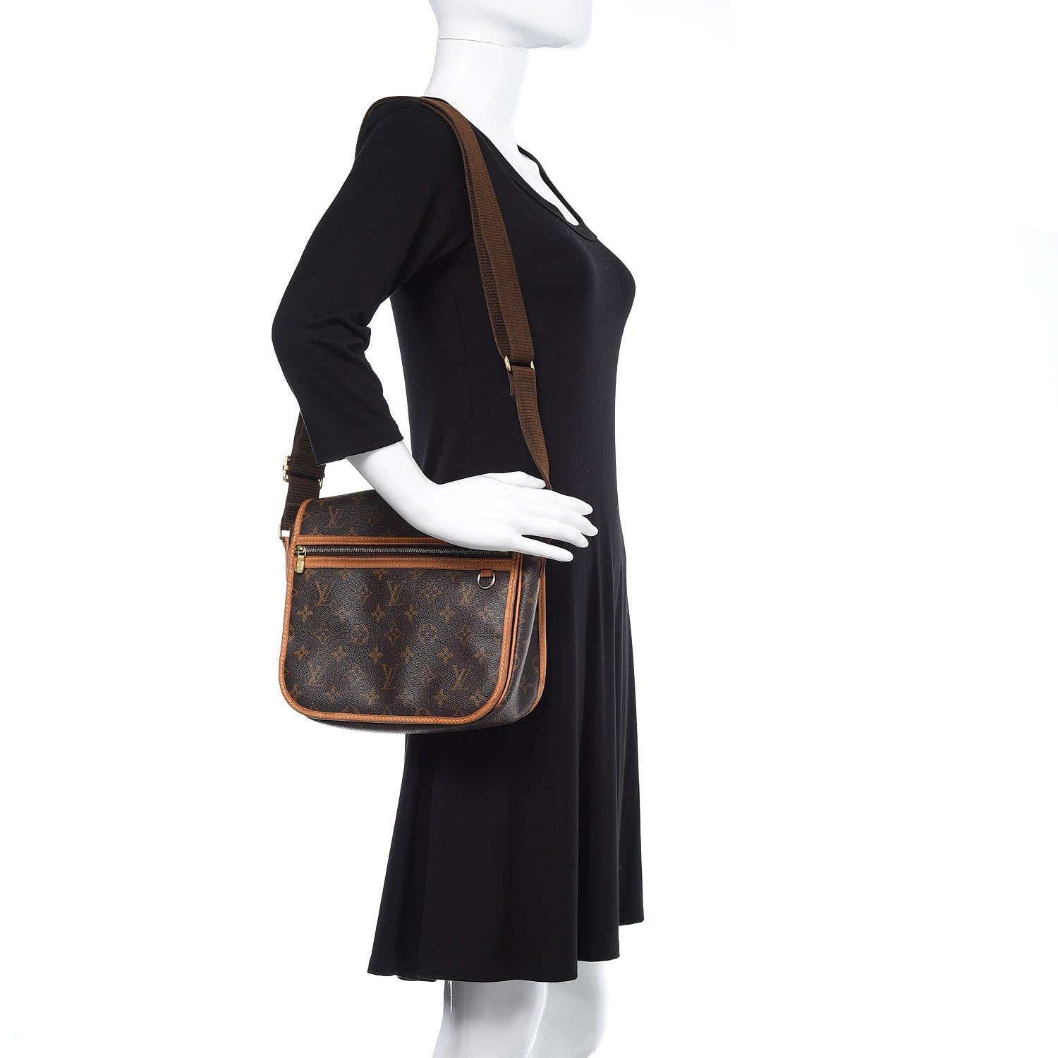 Louis Vuitton Monogram Bosphore PM Messenger 2 of 15