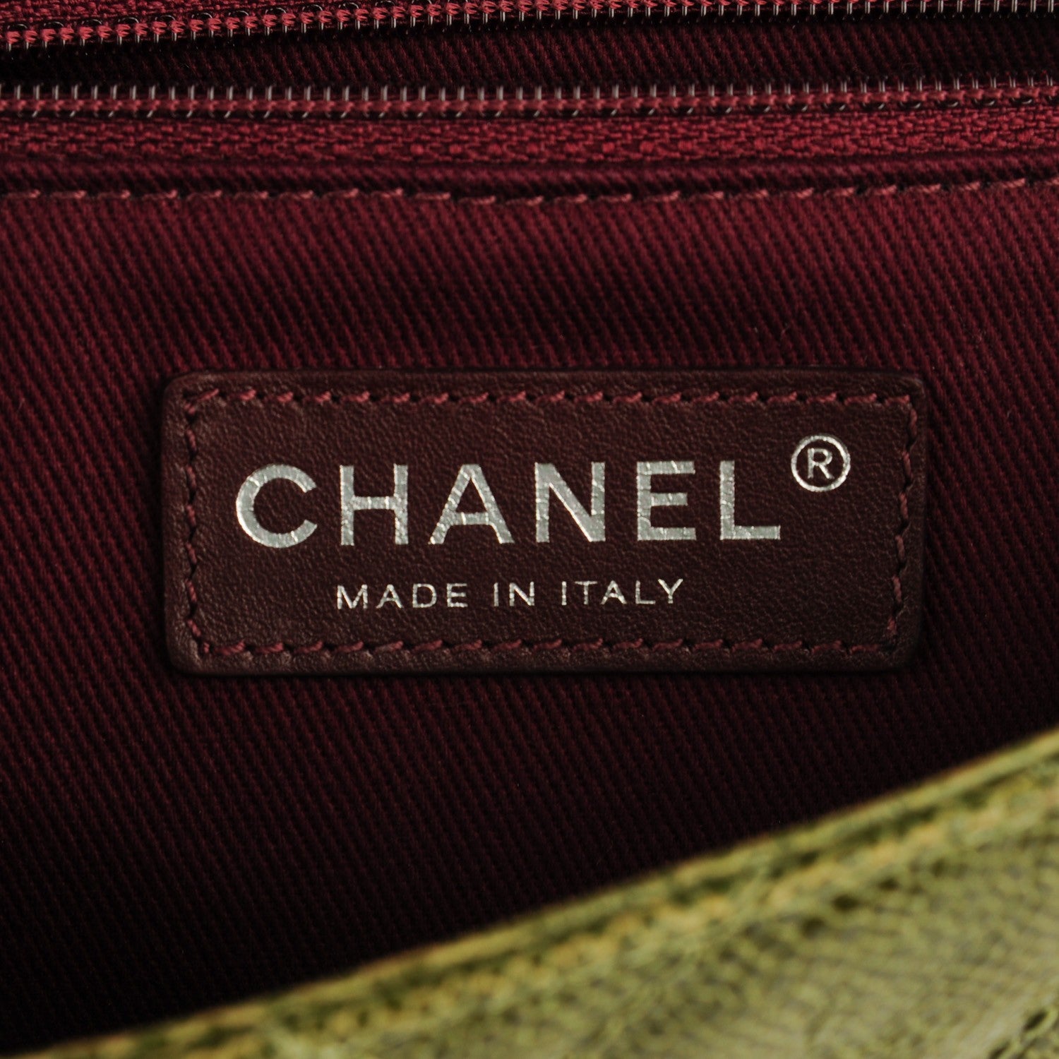 Chanel Crumpled Grained Calfskin Medium CC Crave Flap Green 6 of 8