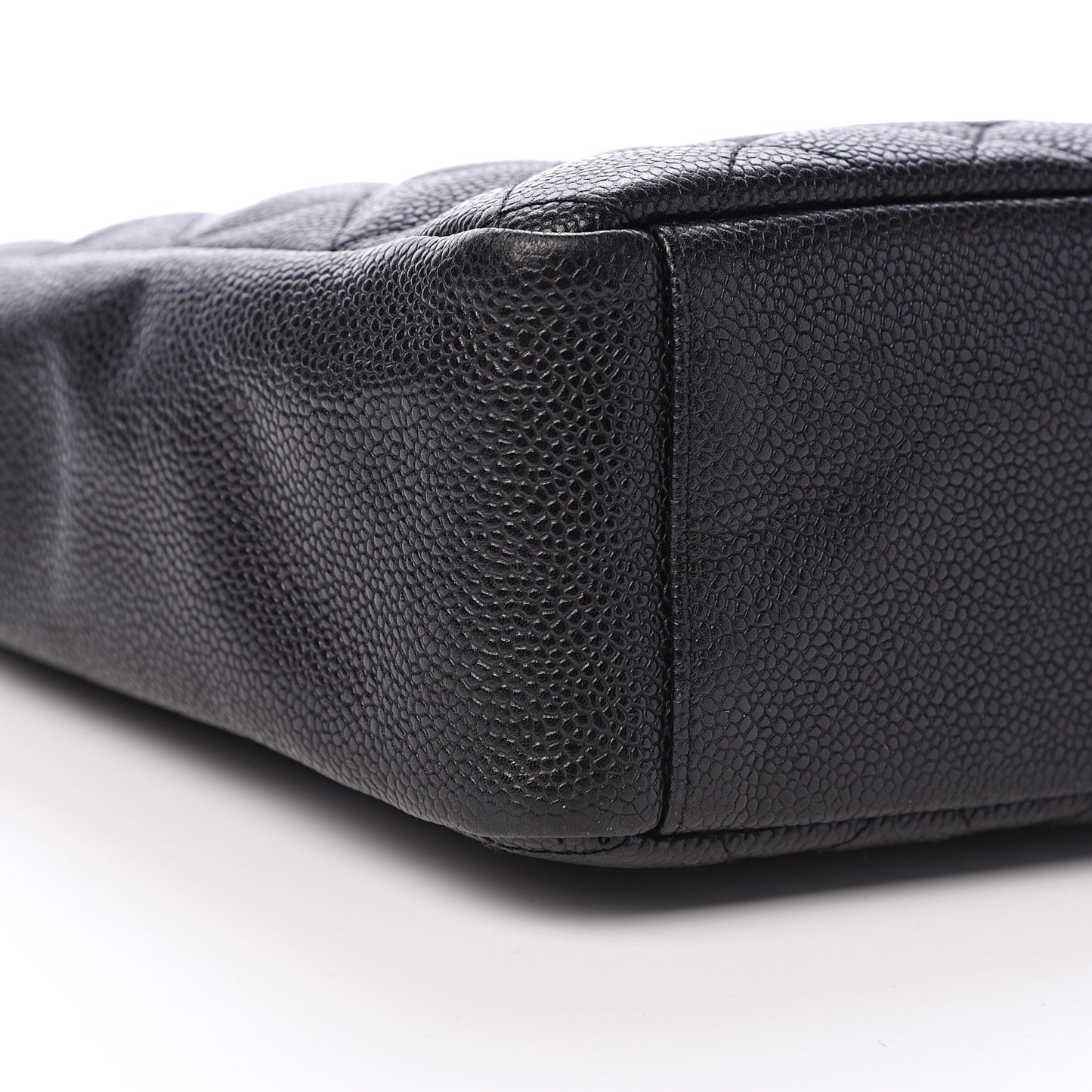 Caviar Quilted Petit Shopping Tote PST Black