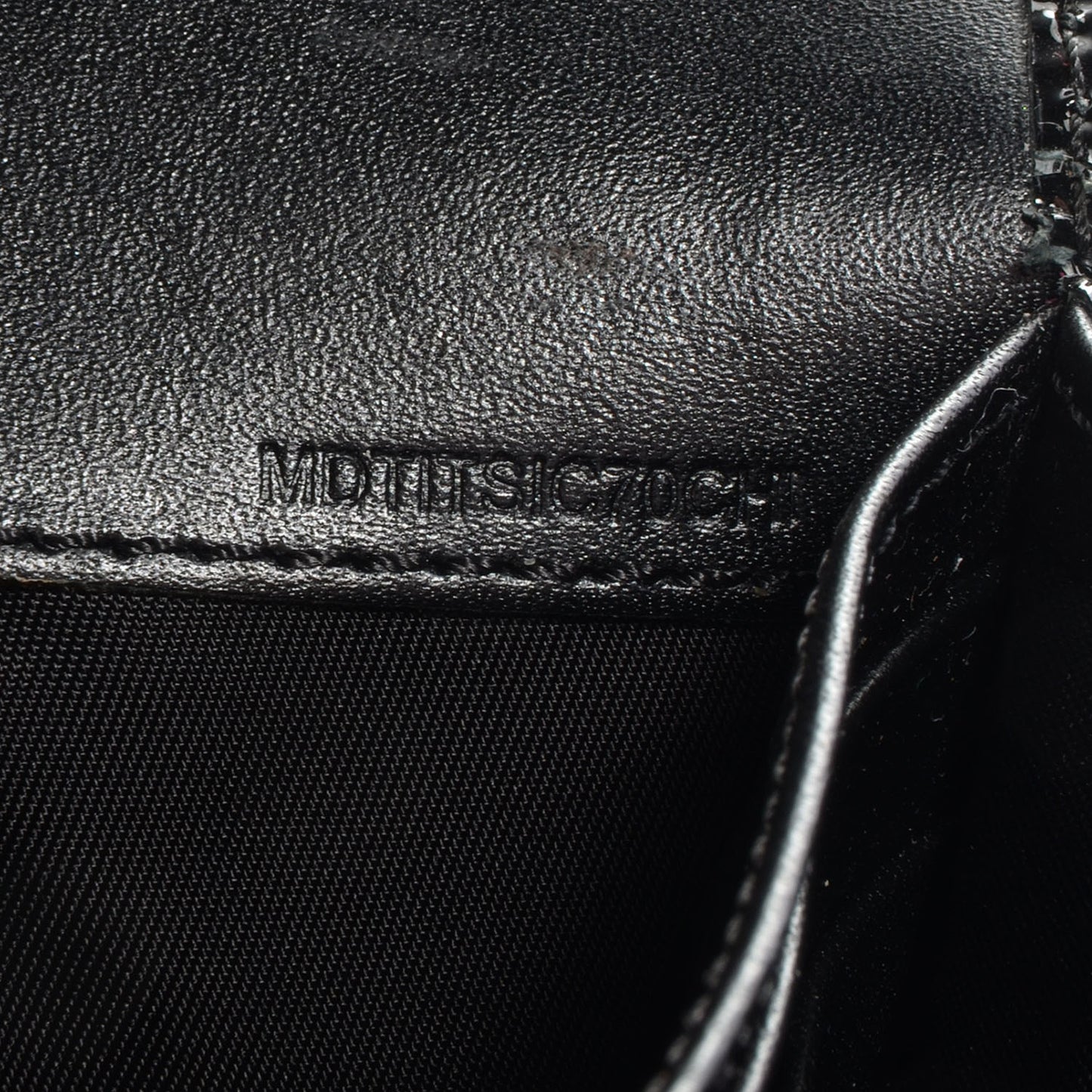 Beat Check Penrose Continental Wallet Black