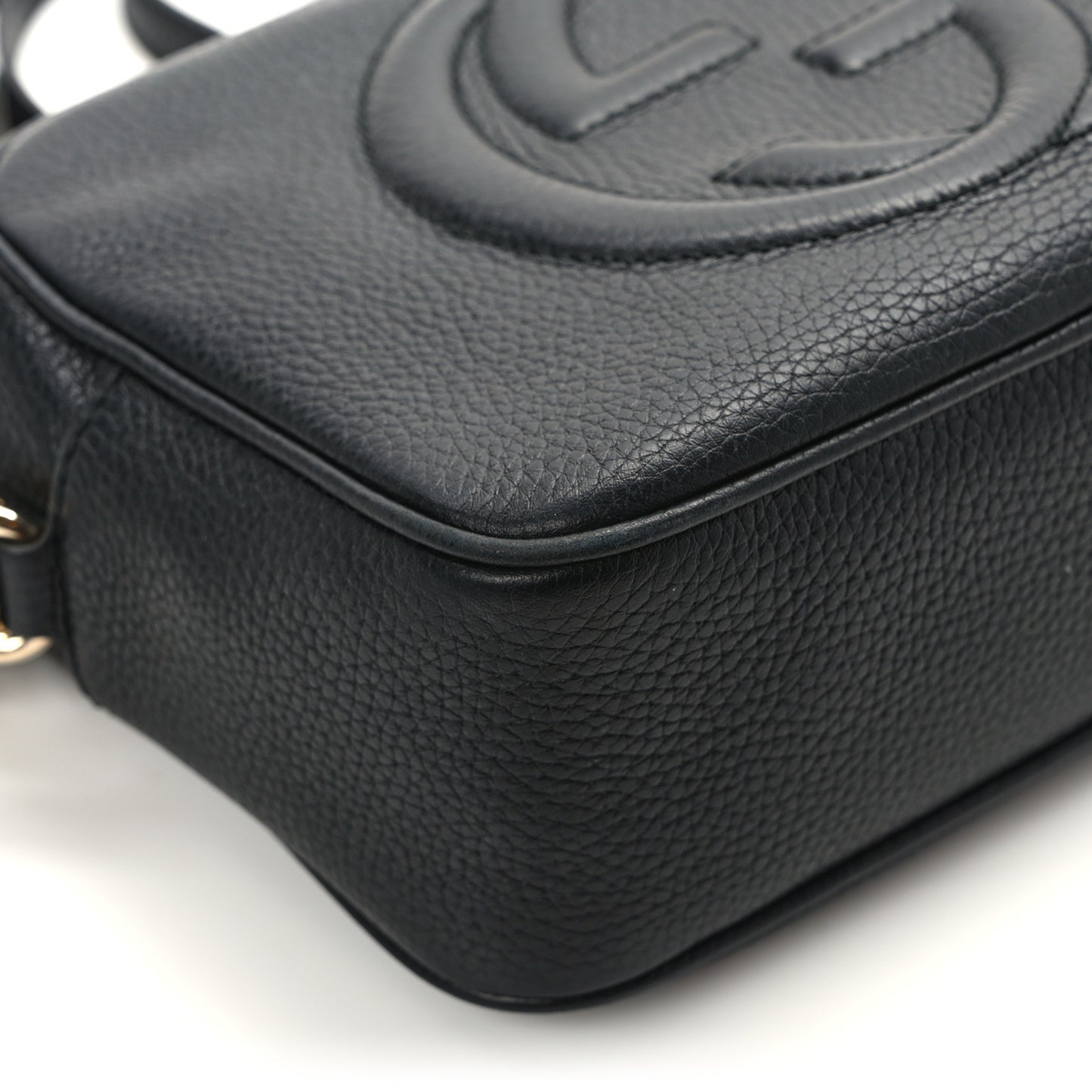 Pebbled Calfskin Small Soho Disco Bag Black