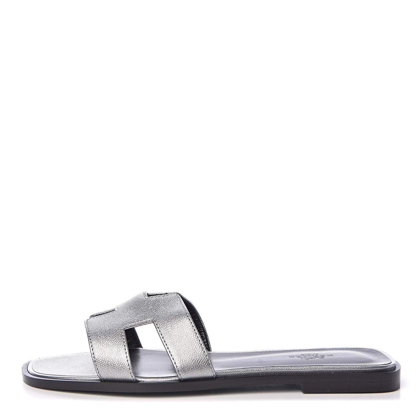 Metallic Epsom Oran Sandals 38 Argent