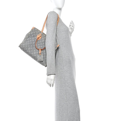 Louis Vuitton Monogram Denim Onthego MM Washed Grey 2 of 9