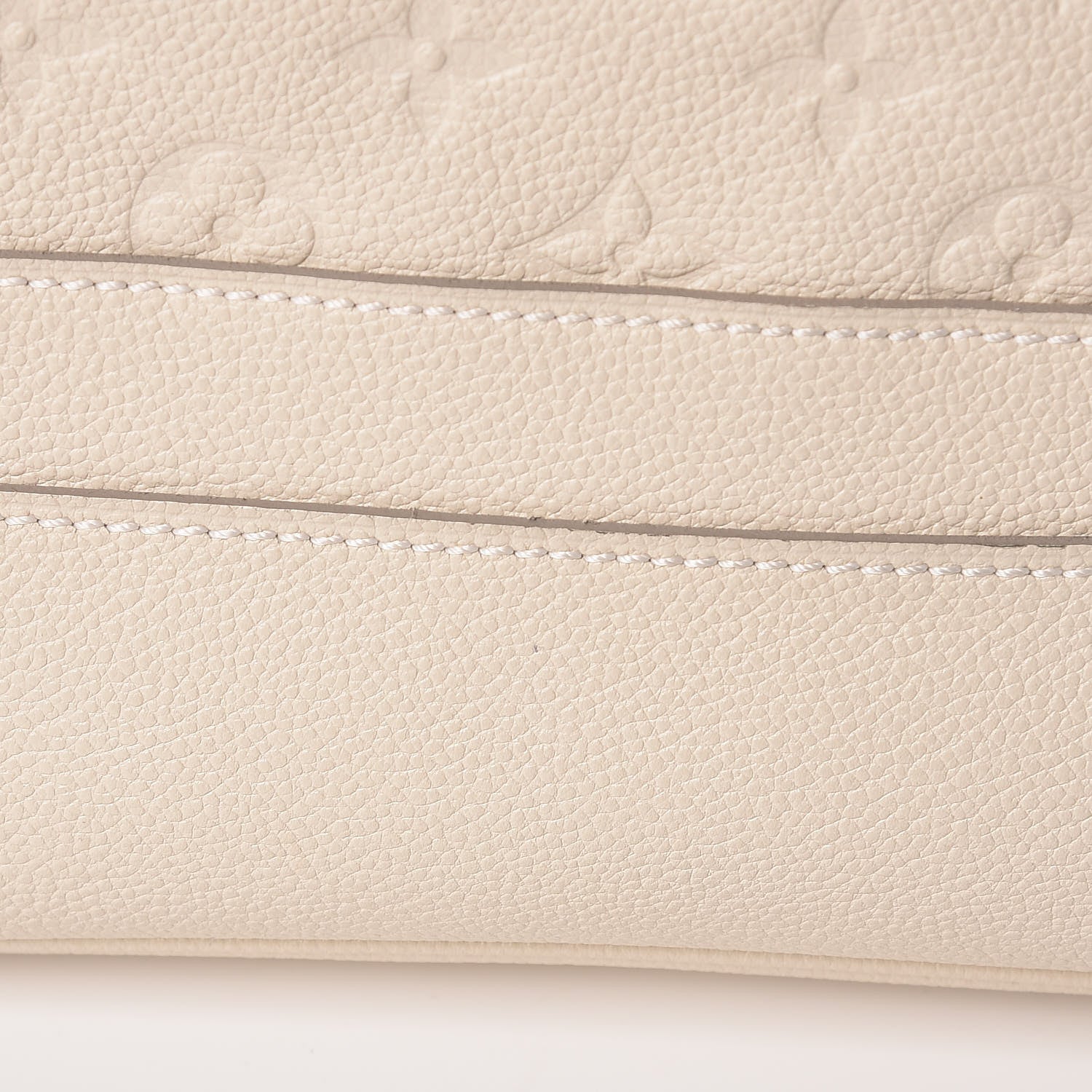 Louis Vuitton Empreinte Citadine PM Neige 16 of 17