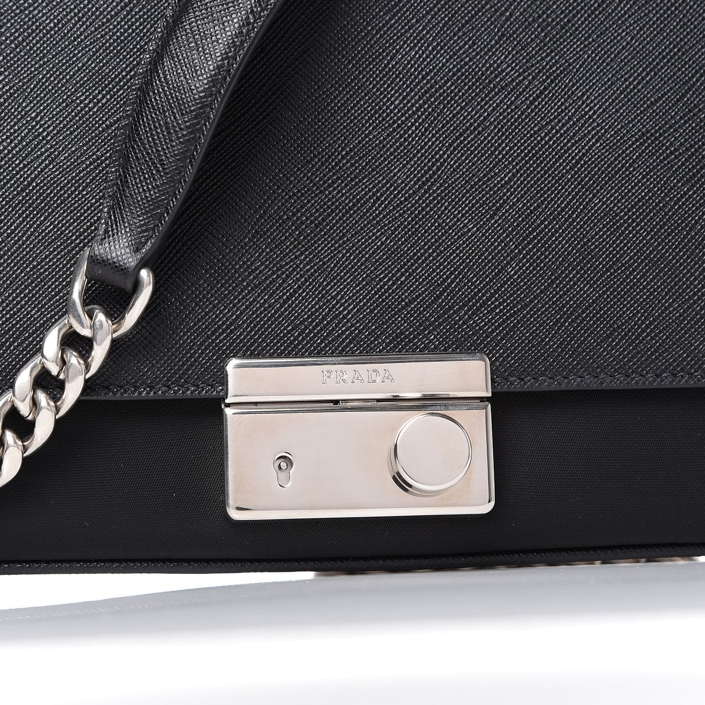 Saffiano Pattina Chain Shoulder Bag Black